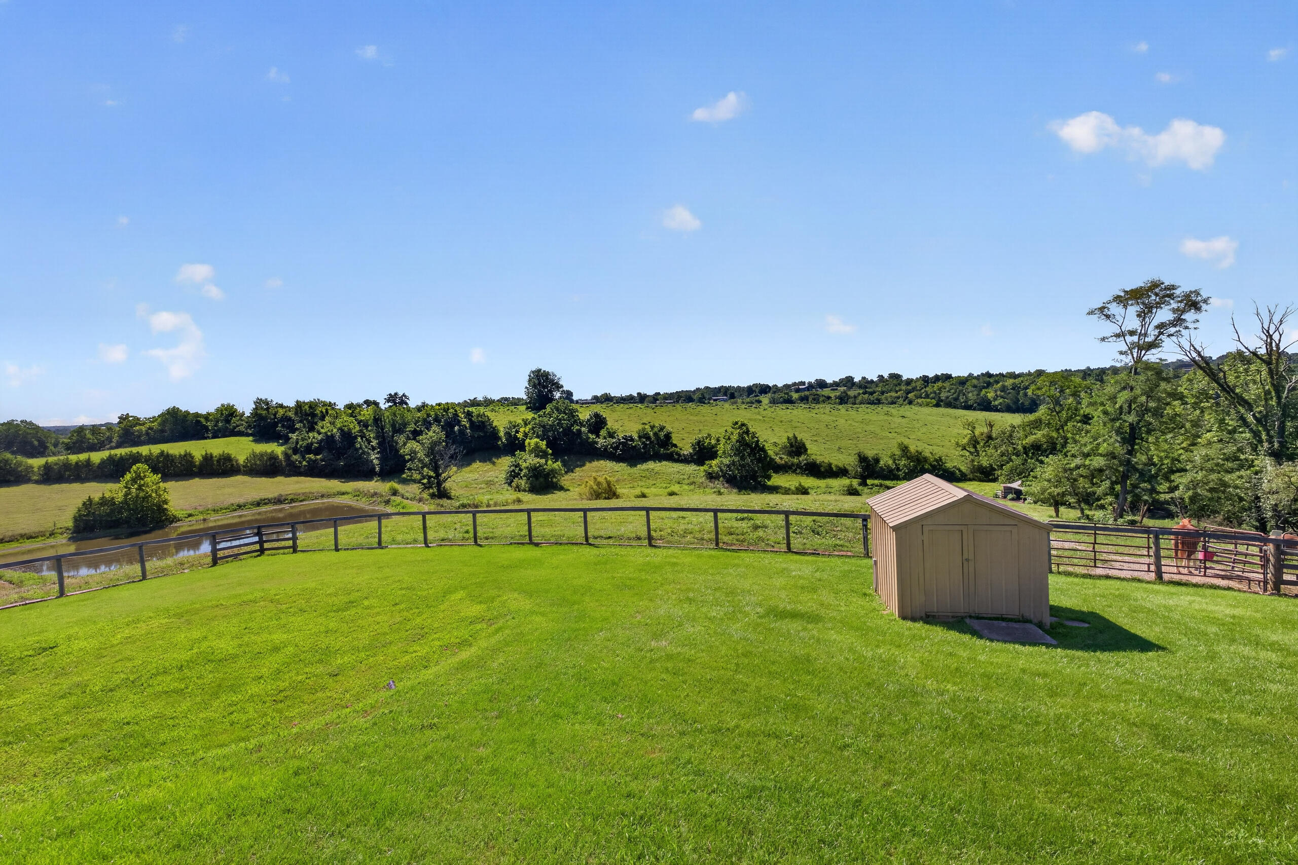 200 Long Lane Property Photo 38