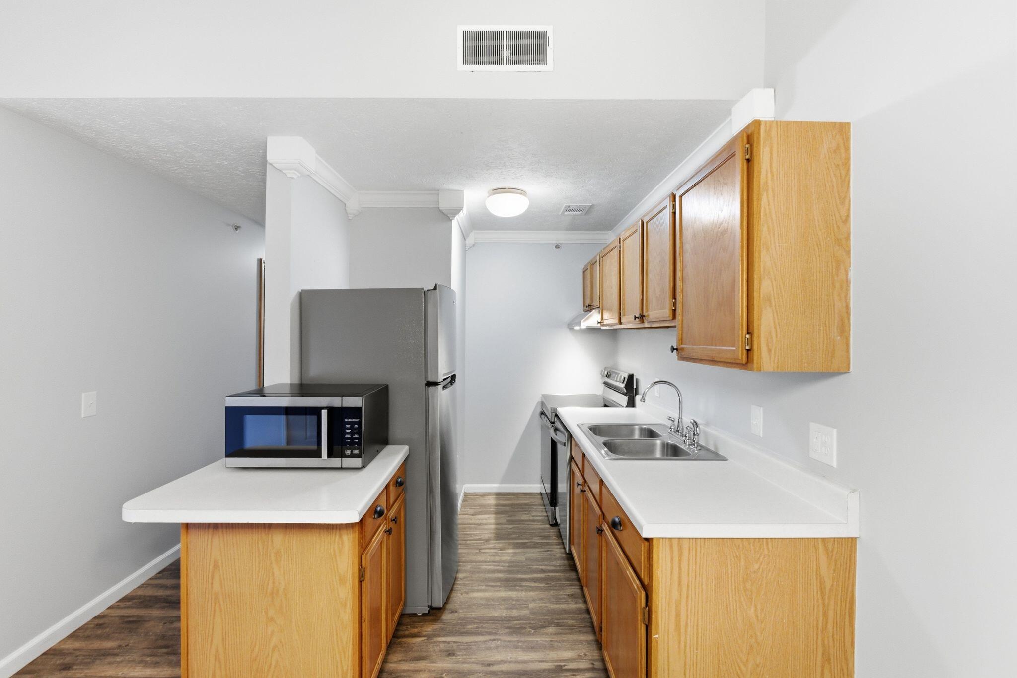1081 S Broadway 401 Property Photo 10