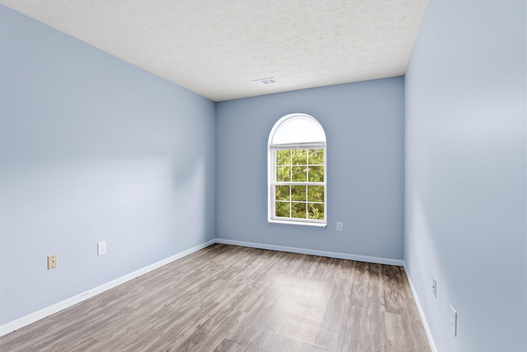 1081 S Broadway 401 Property Photo 13