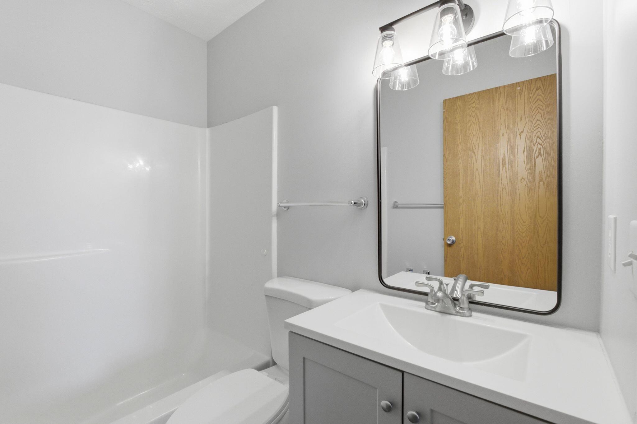 1081 S Broadway 401 Property Photo 25