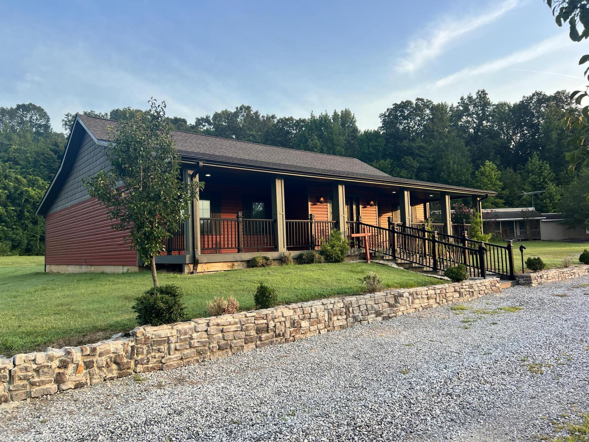 6973 Us-641 Property Photo 1