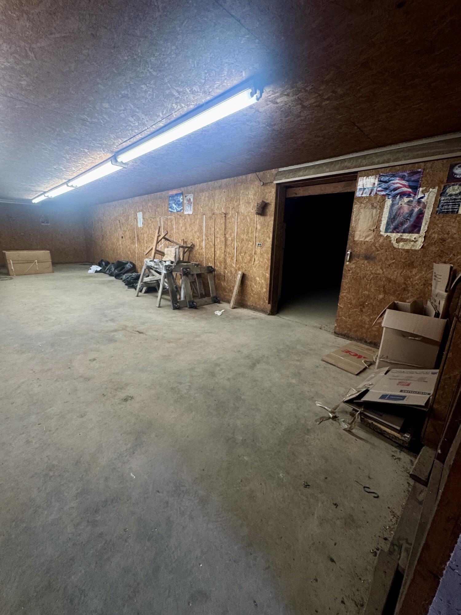 1057 Ky-381 Property Photo 6