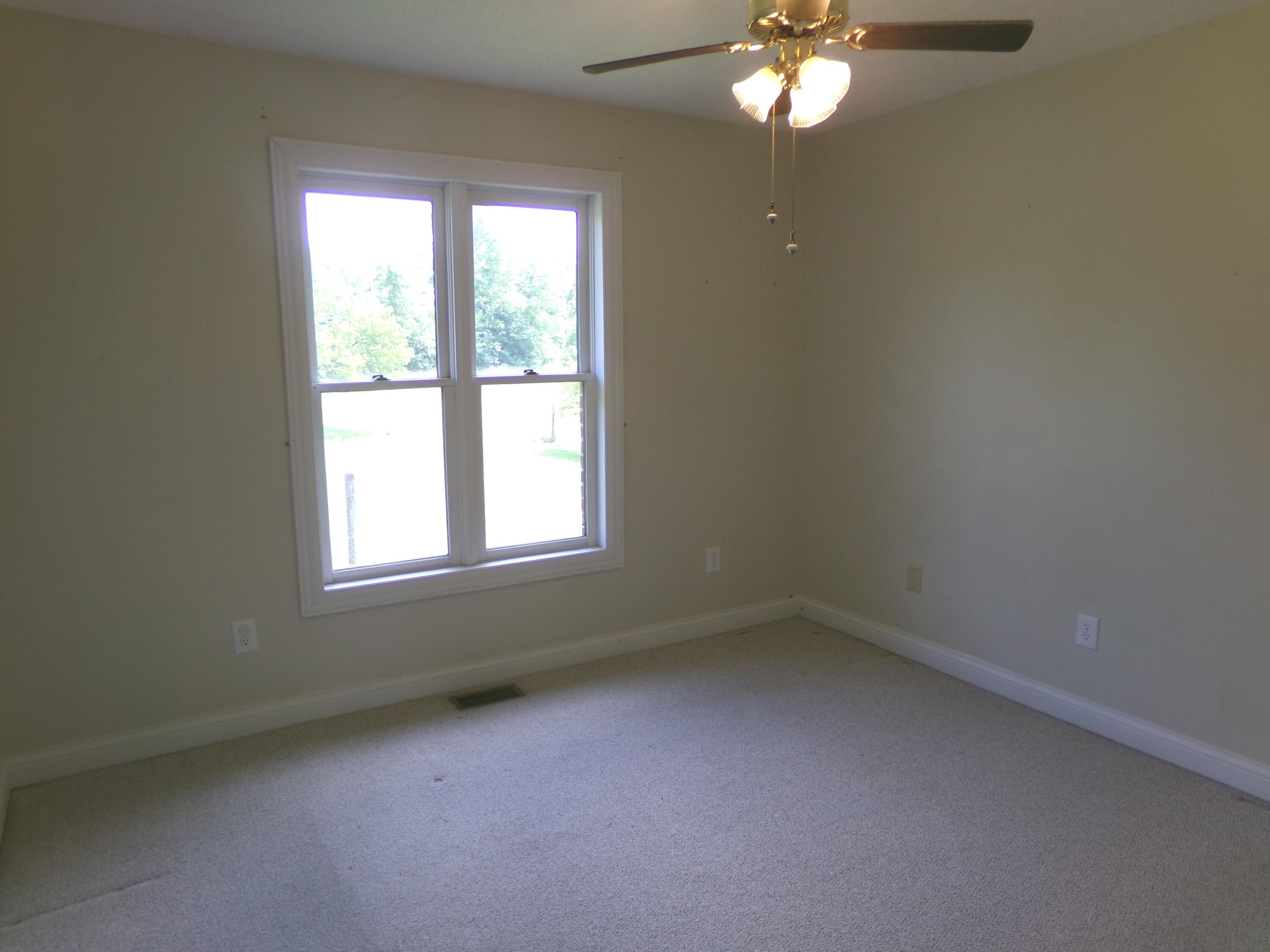 3884. Stepstone Road Property Photo 26