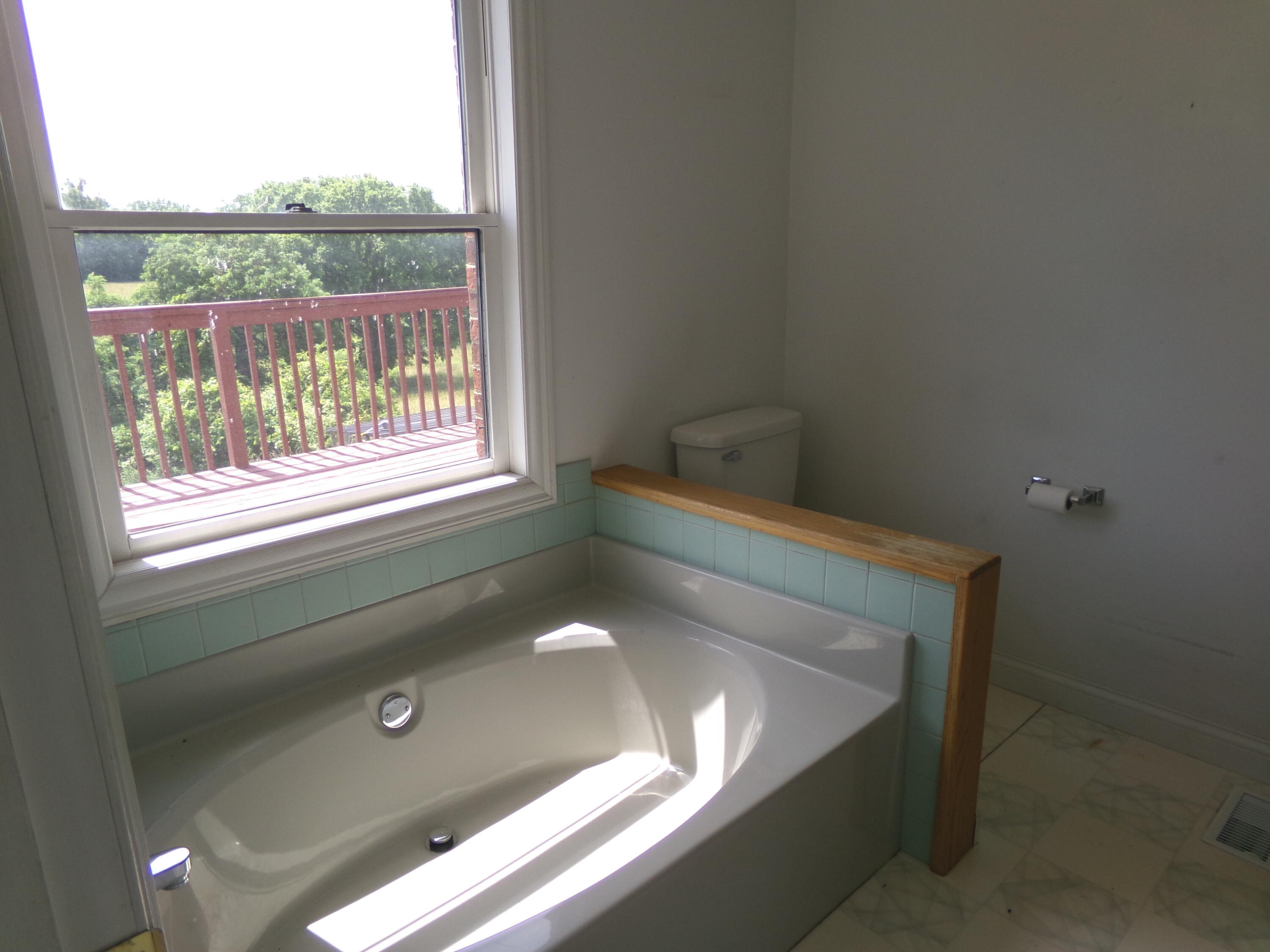 3884. Stepstone Road Property Photo 30