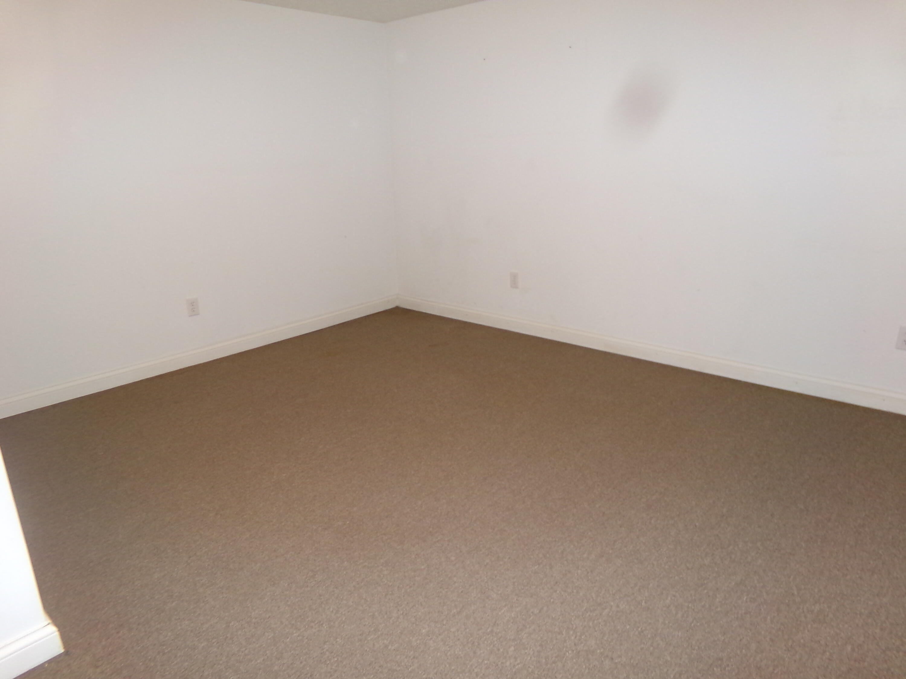 3884. Stepstone Road Property Photo 48