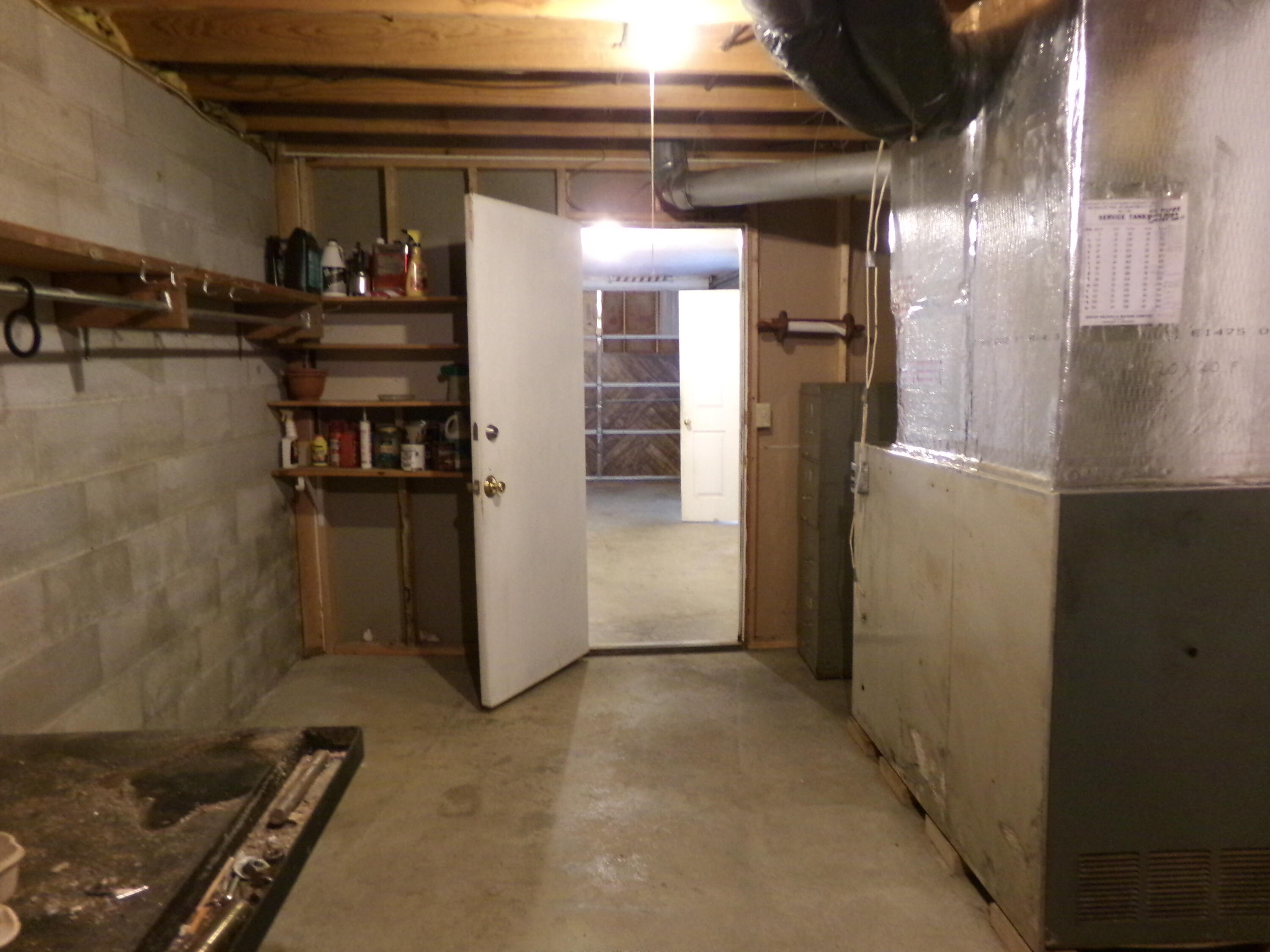 3884. Stepstone Road Property Photo 52