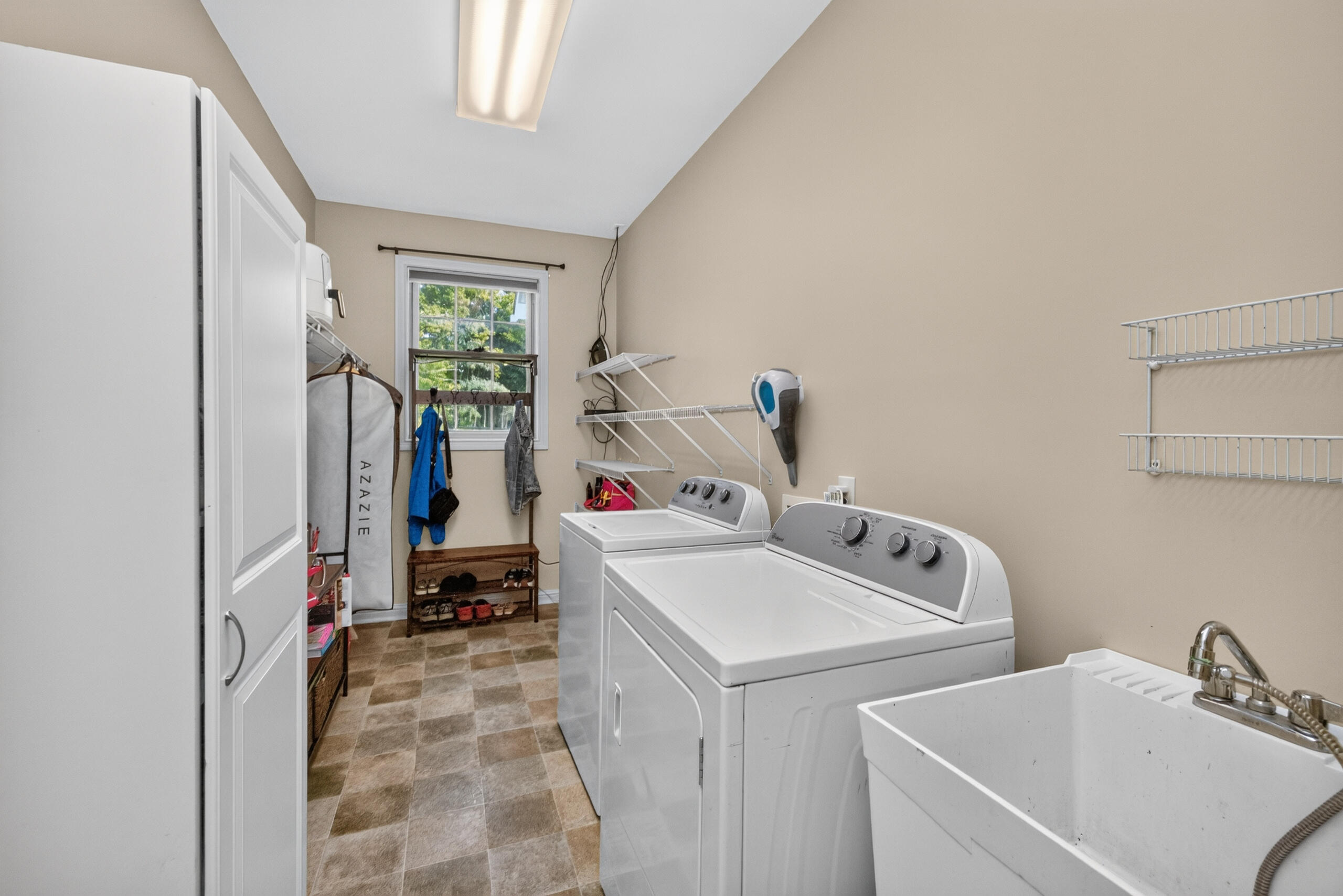 405 Lone Oak Road Property Photo 27