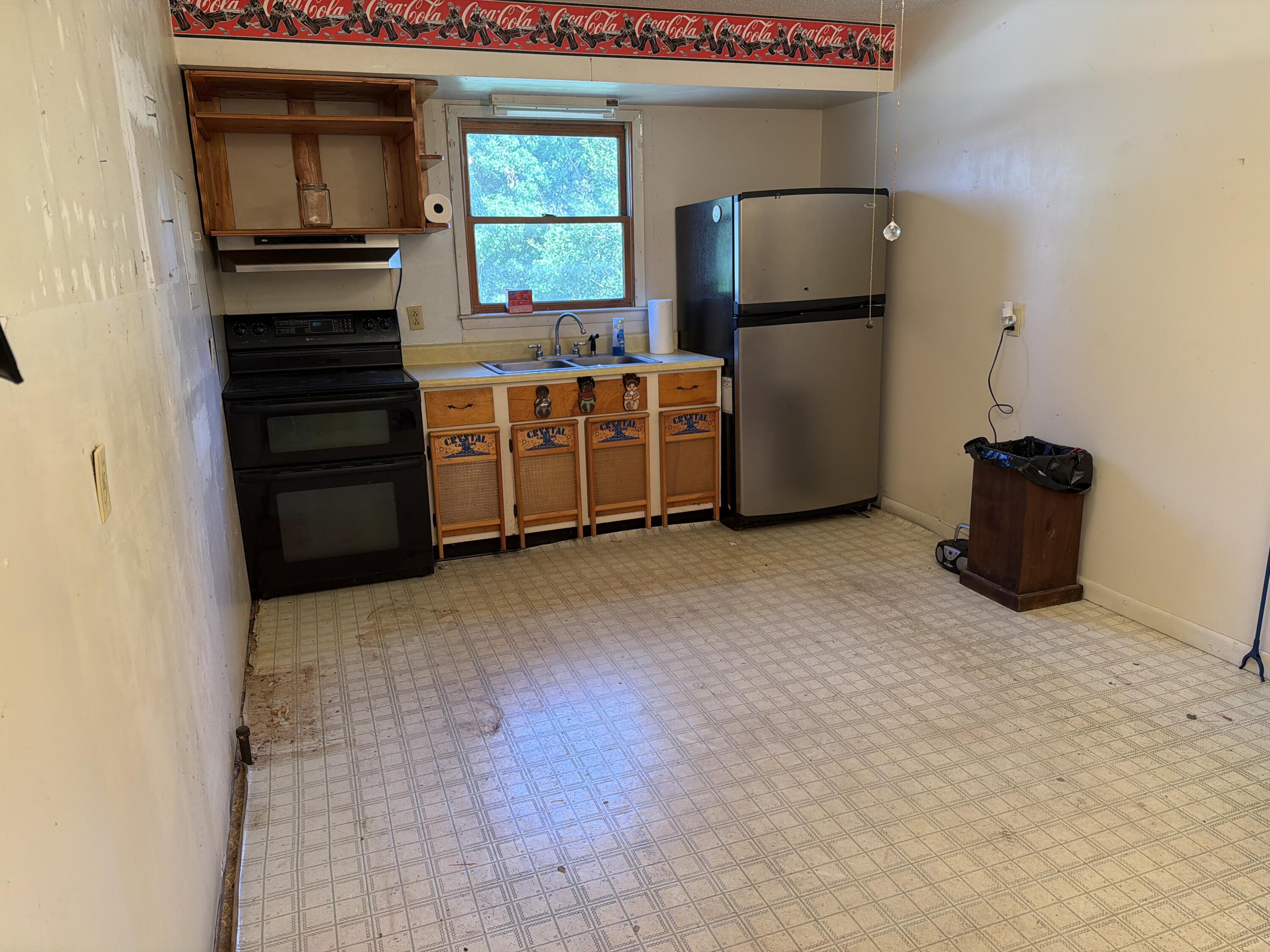 124 Kentucky Avenue Property Photo 14