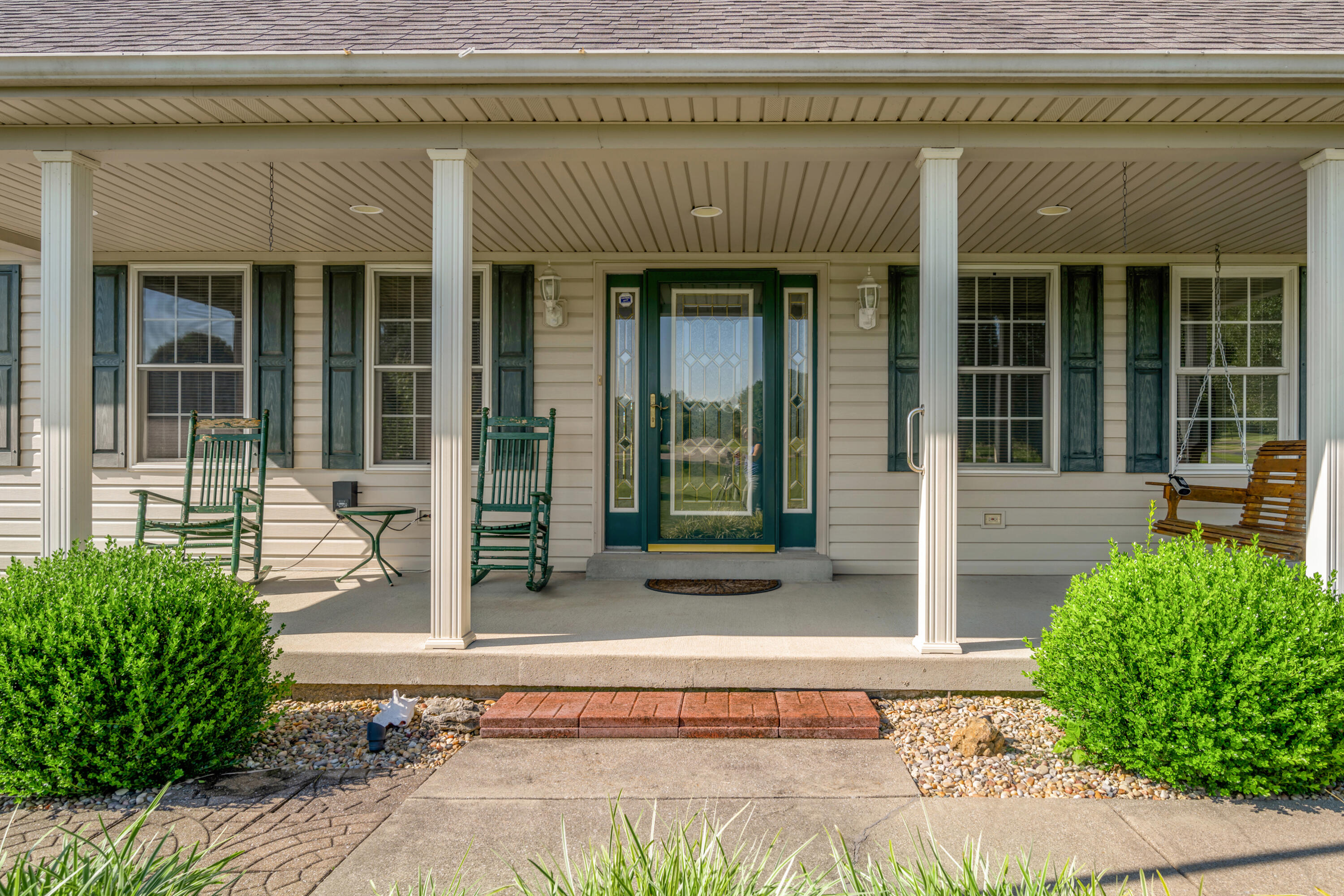 104 Greystone Drive Property Photo 6