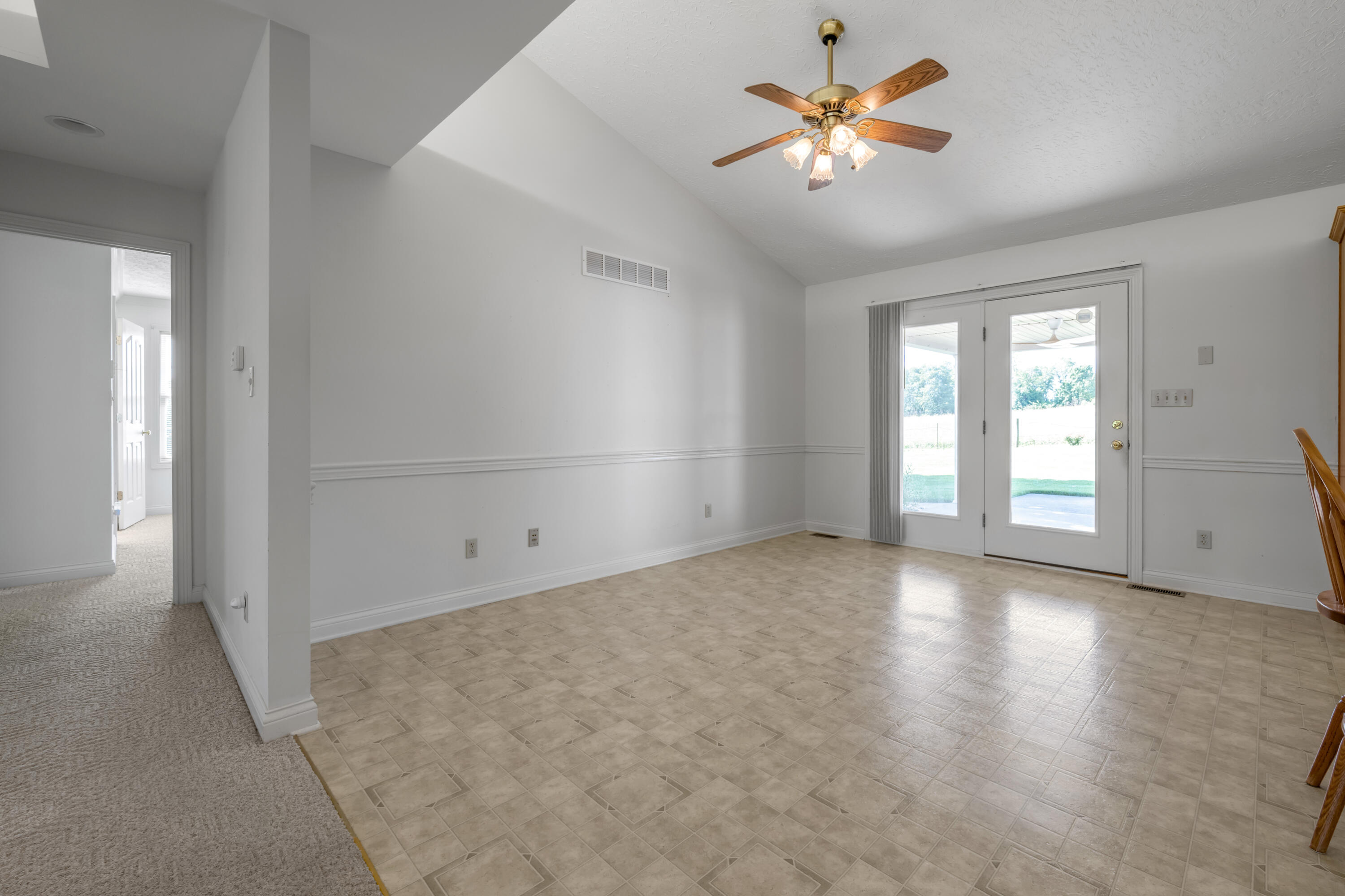 104 Greystone Drive Property Photo 21
