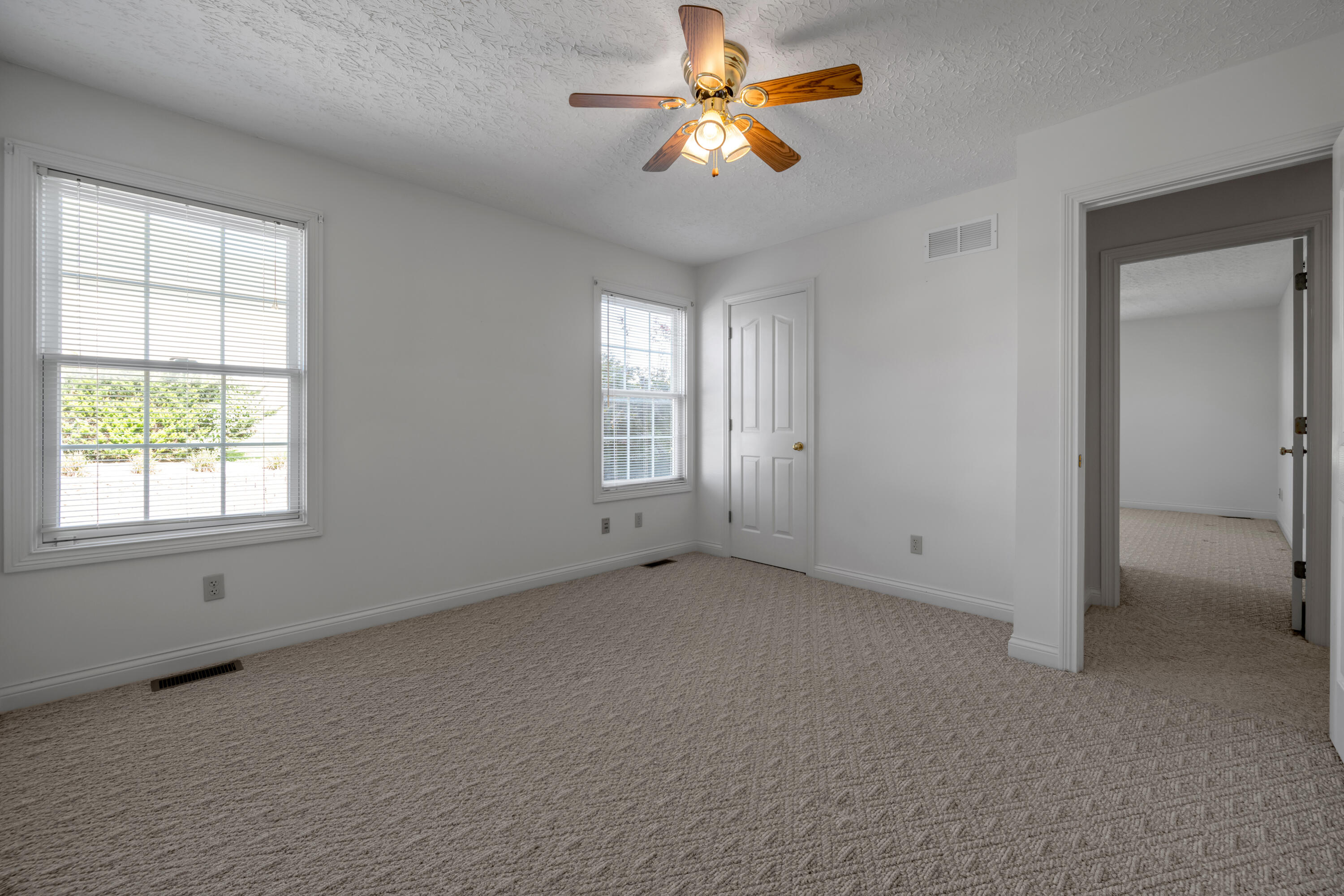104 Greystone Drive Property Photo 45