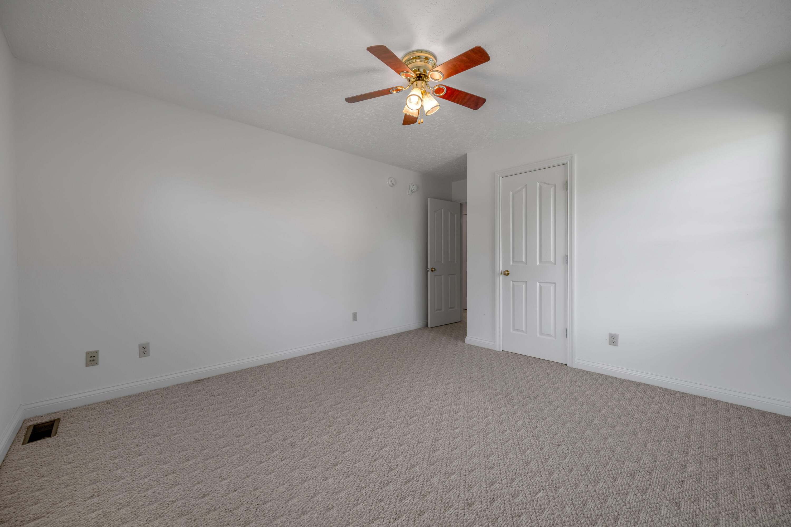 104 Greystone Drive Property Photo 49