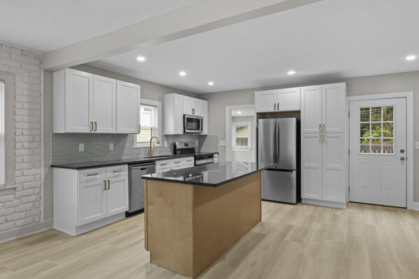 410 Morrison Avenue Property Photo 9