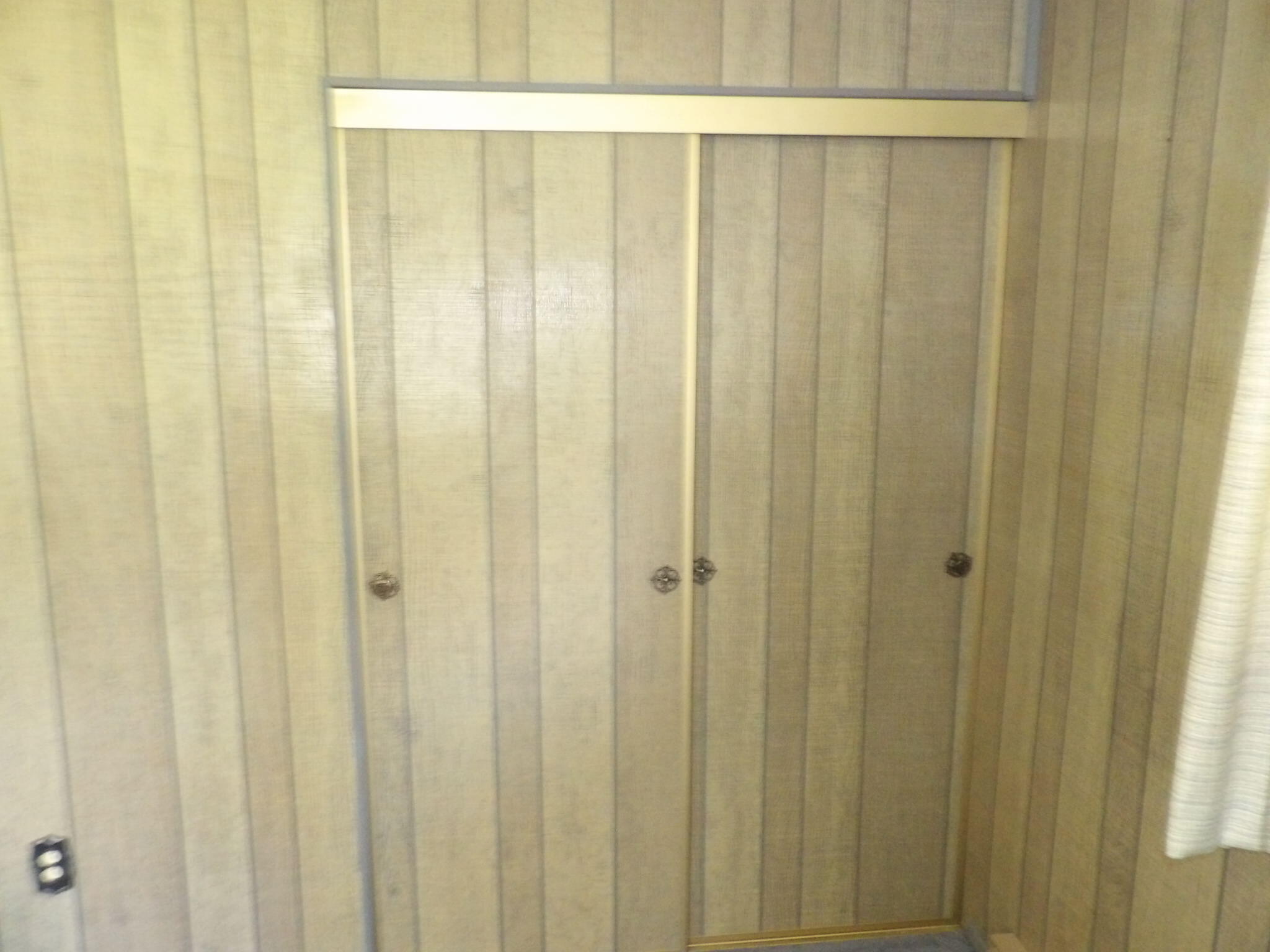 400 Whippoorwill Lane Property Photo 32