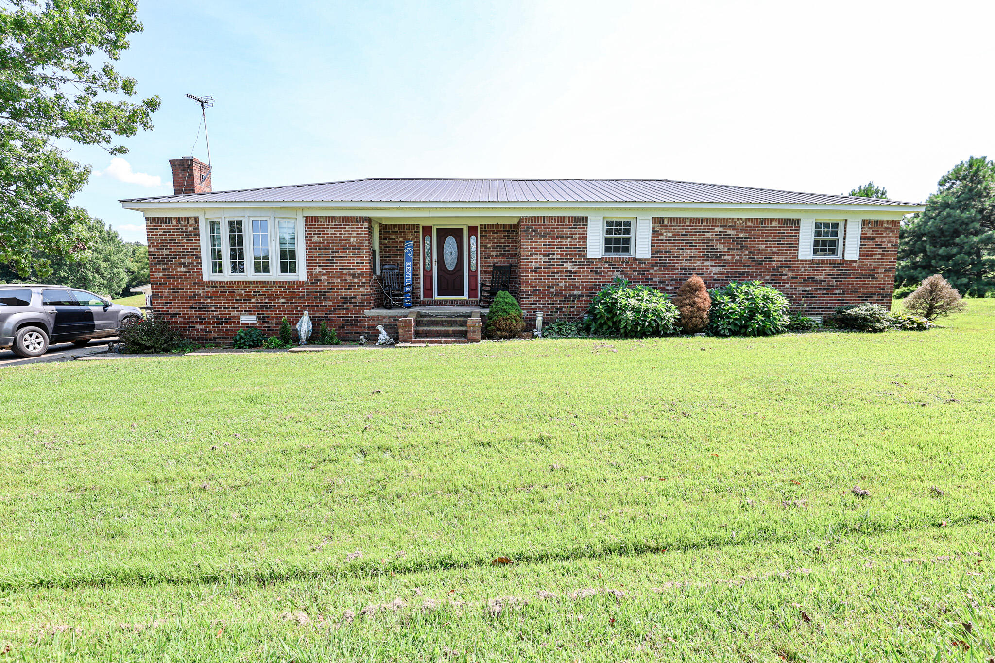 2350 Rule Shack Road Property Photo 1