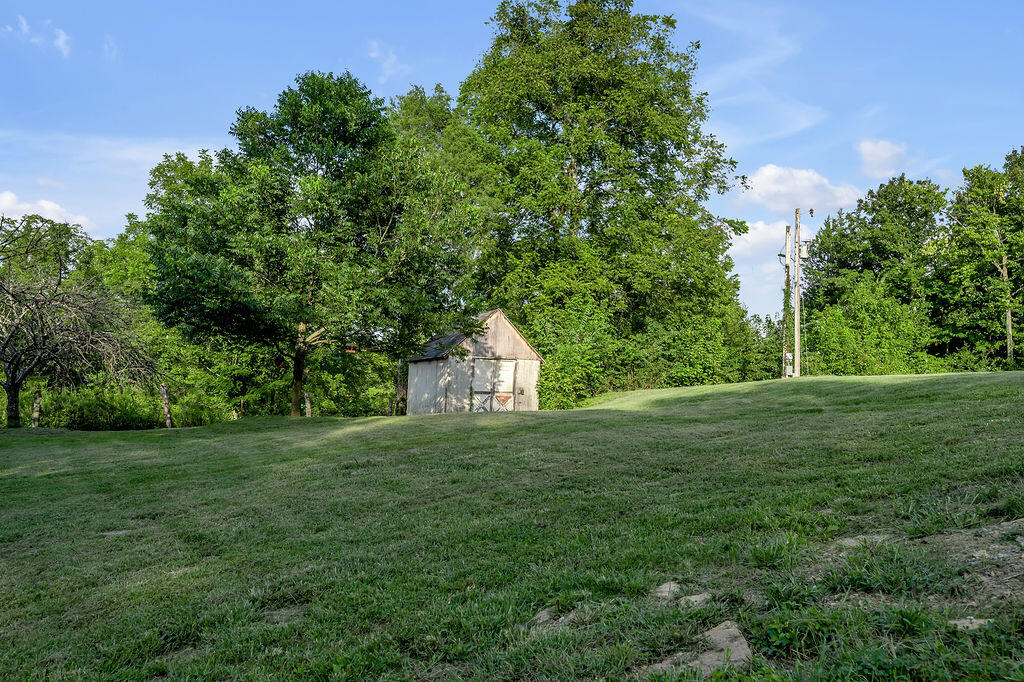 690 Finnell Pike Property Photo 42