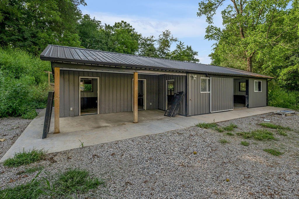 690 Finnell Pike Property Photo 43