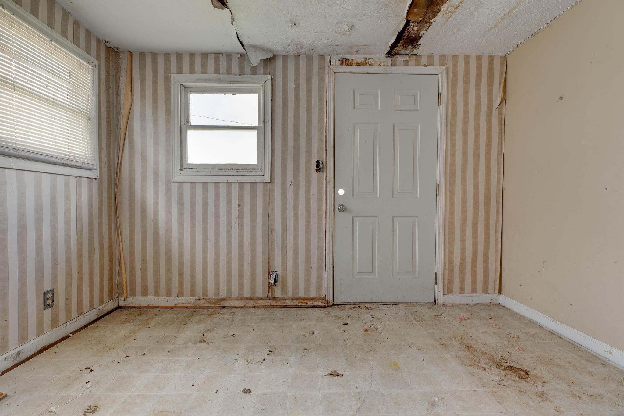 1000 New Cut Road Property Photo 16