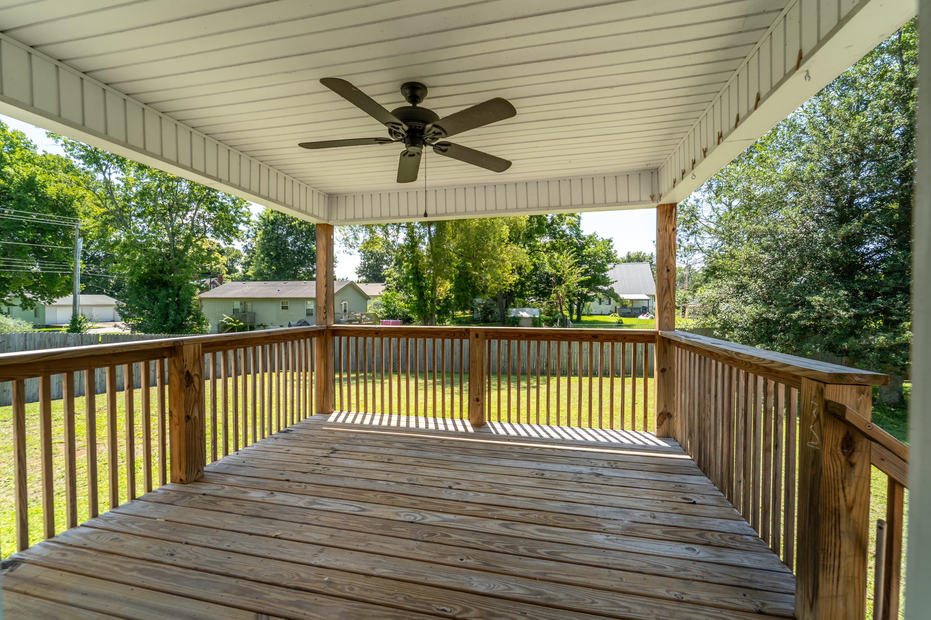 103 Davis Street Property Photo 4