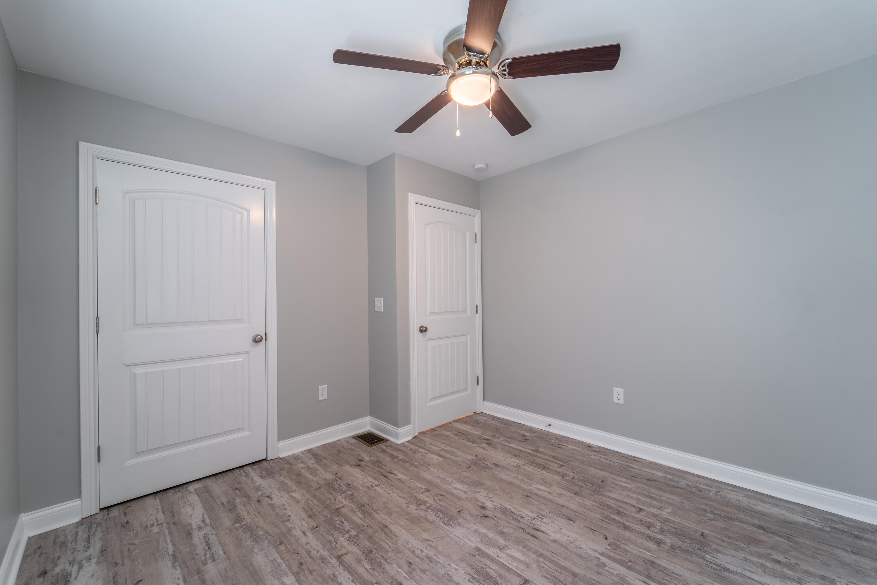 103 Davis Street Property Photo 28