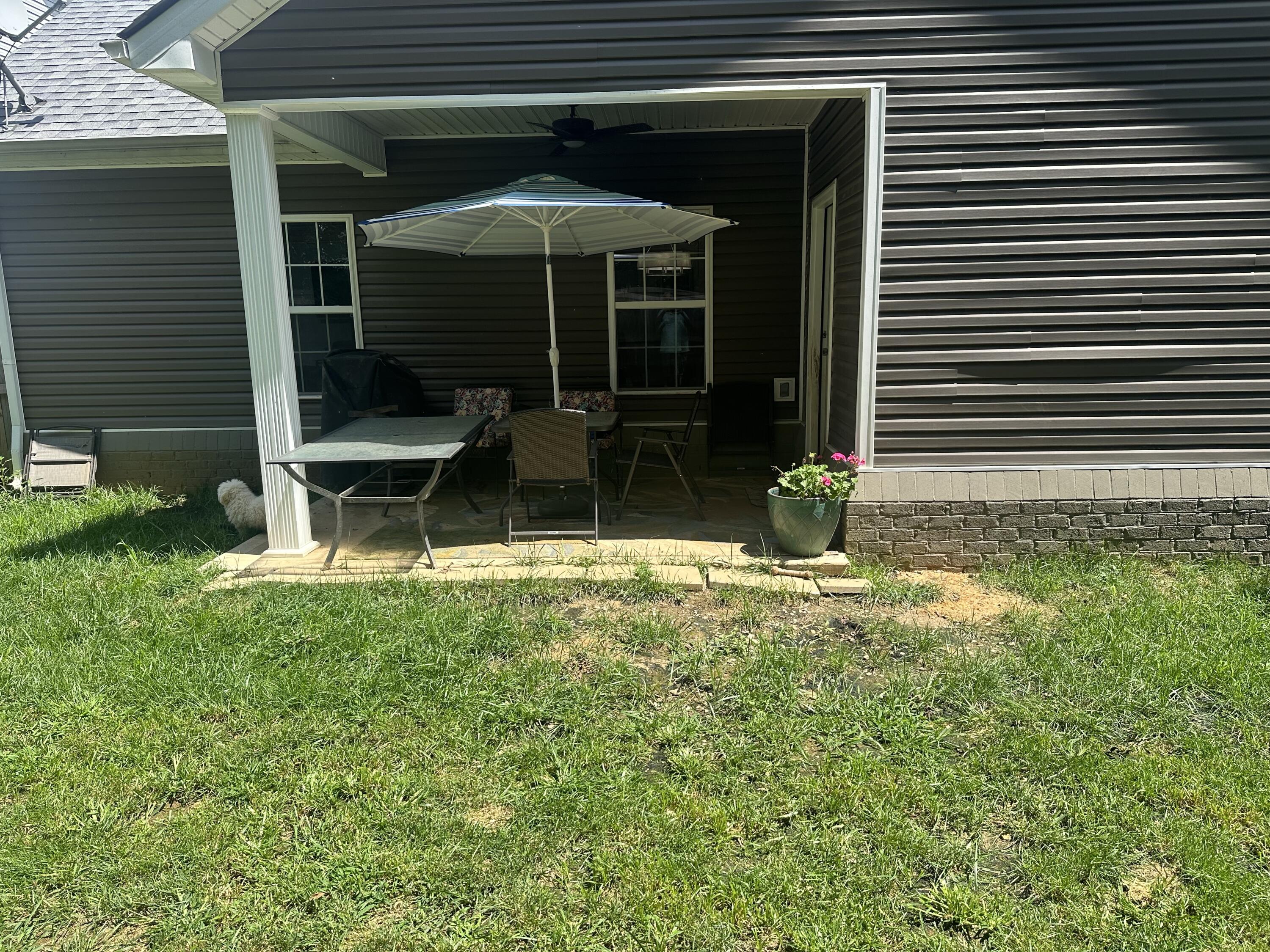 127 Bill Perkins Lane Property Photo 3