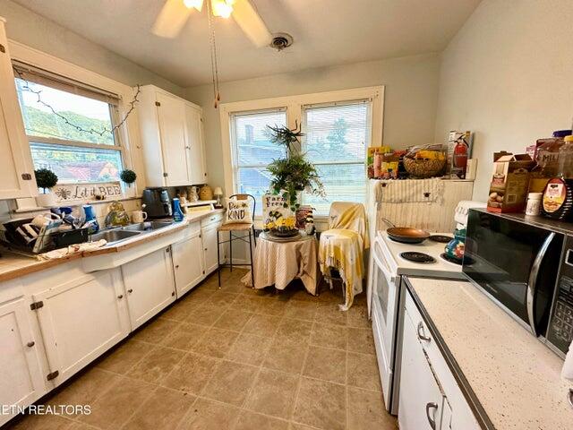 107 E Mound Street Property Photo 10