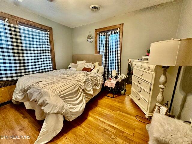 107 E Mound Street Property Photo 17