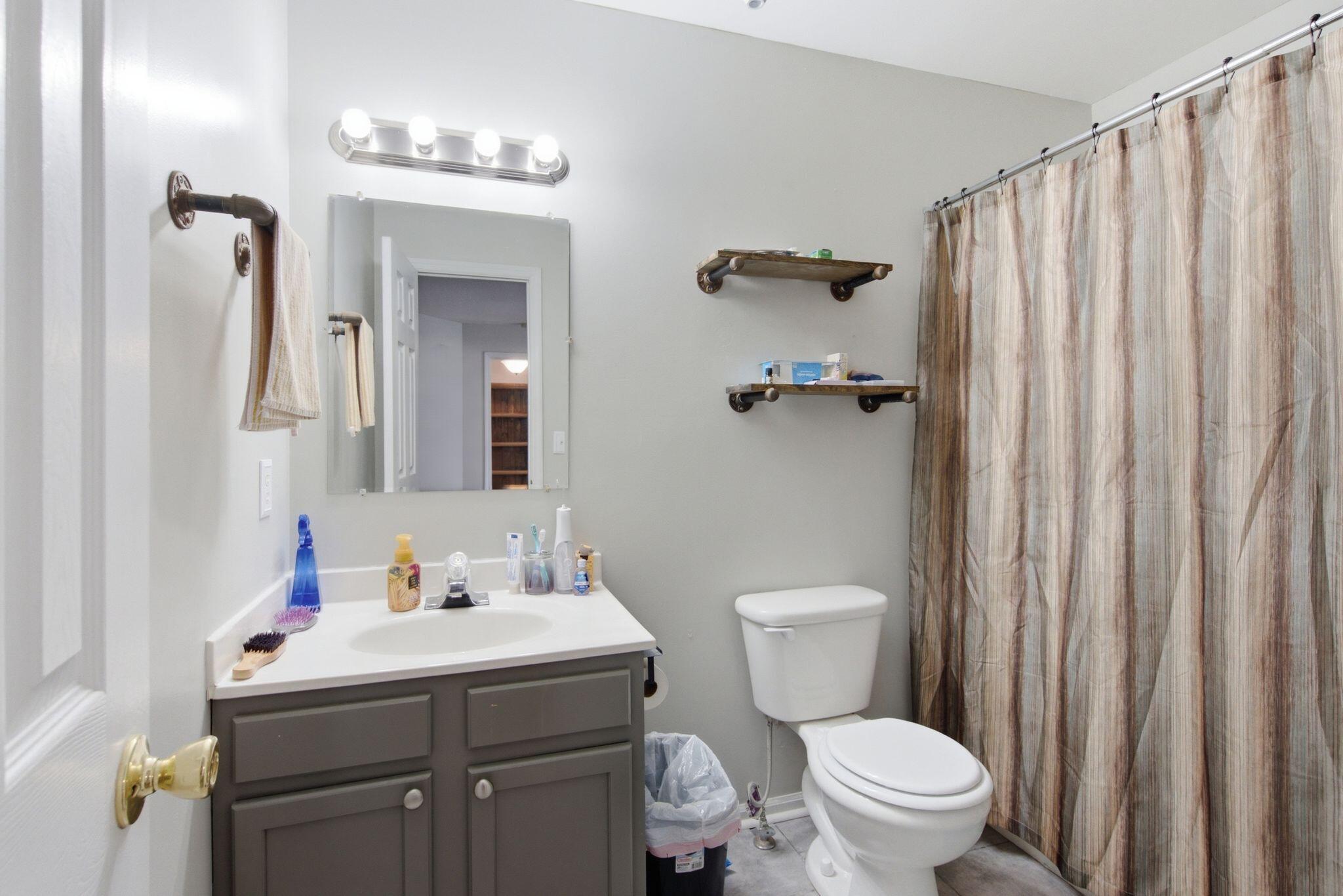 227 Leslie Drive Property Photo 21