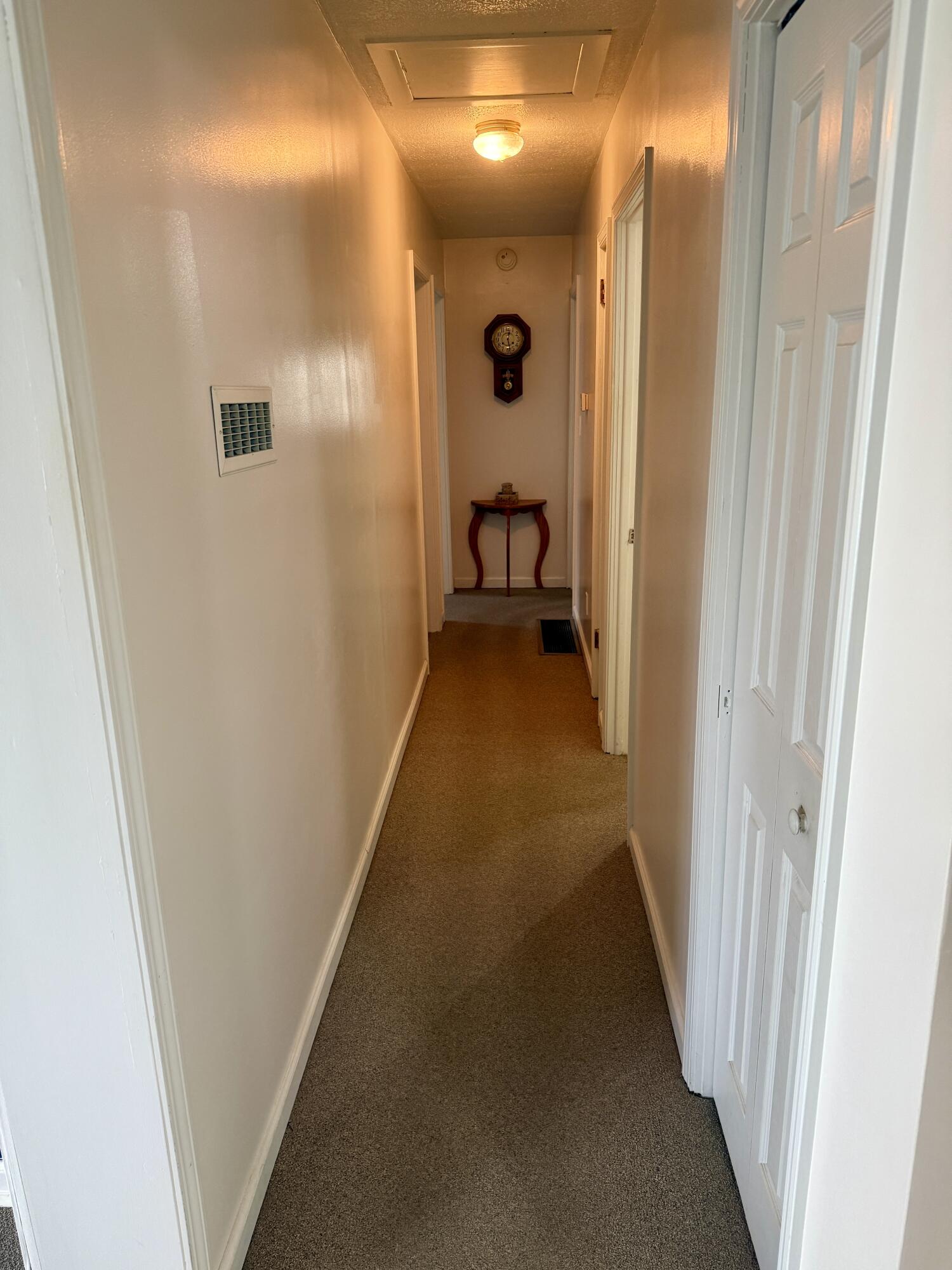 120 Collins Drive Property Photo 9