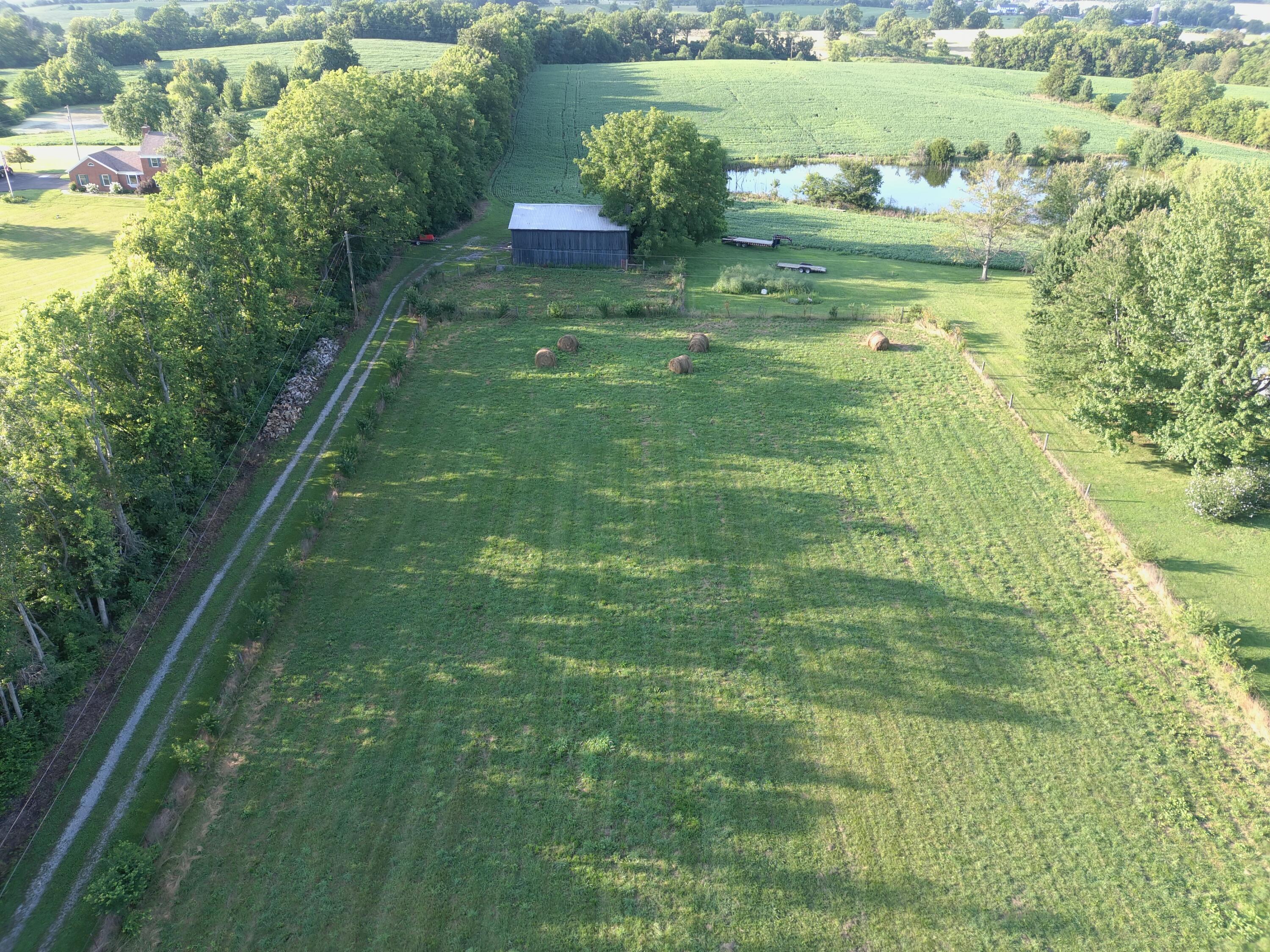 8061 Perryville Road Property Photo 1