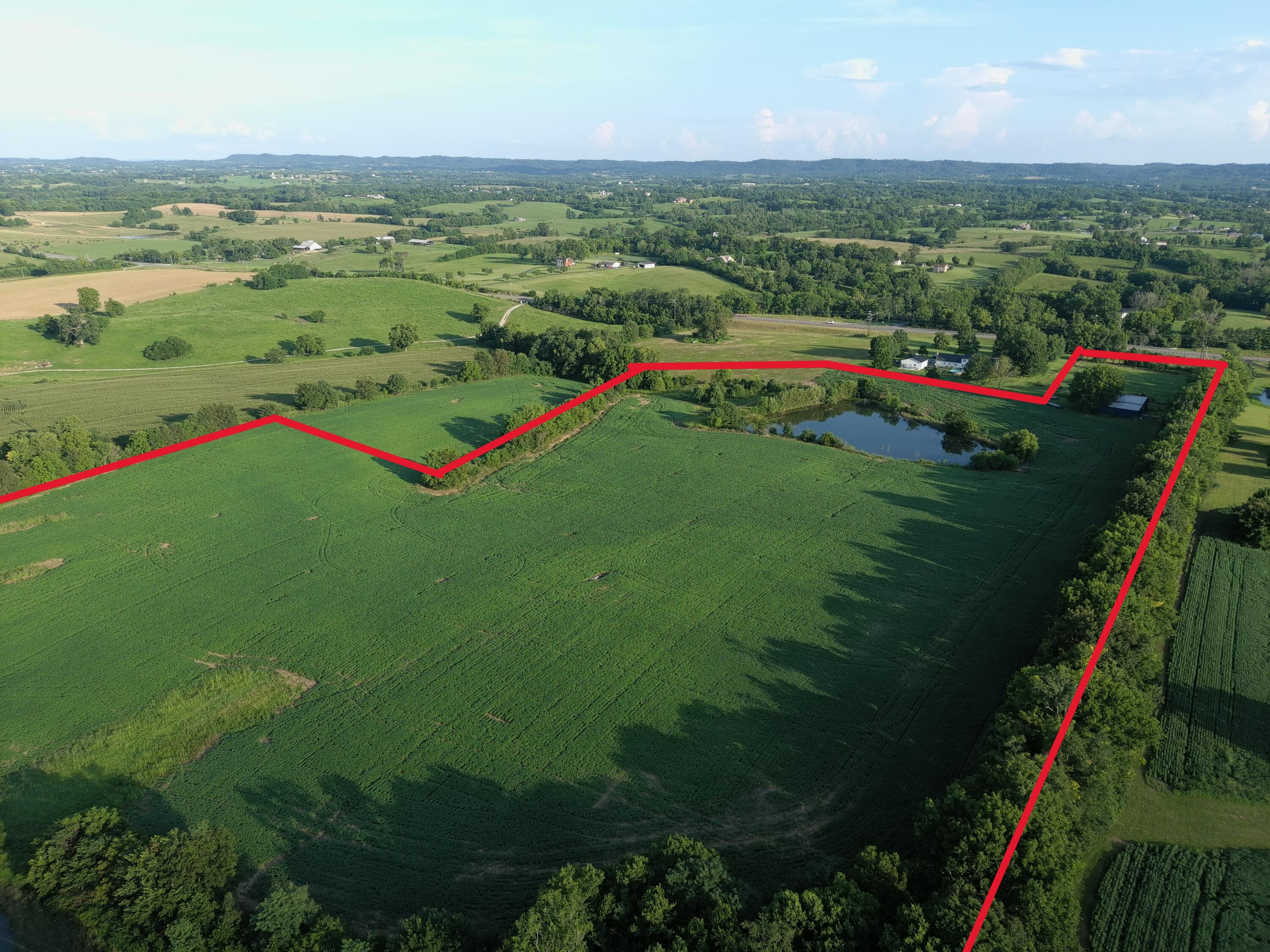 8061 Perryville Road Property Photo 6