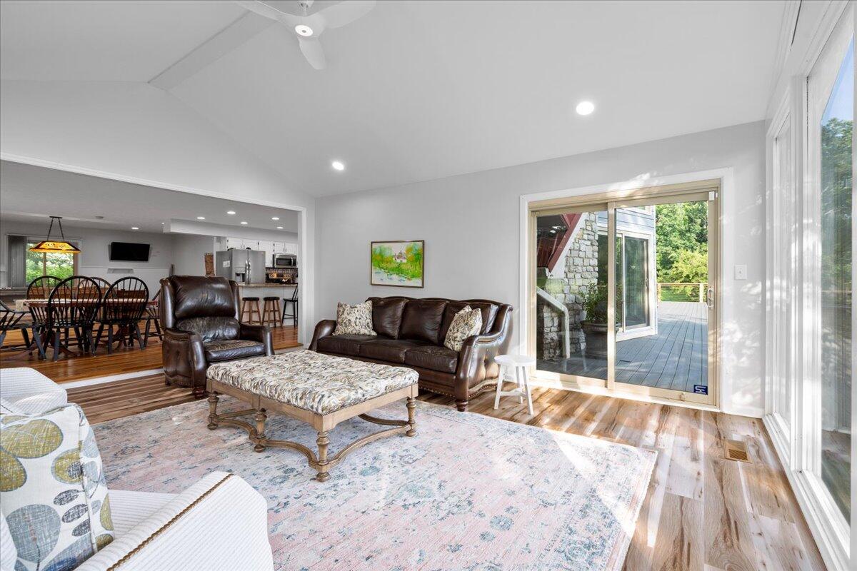 367 Ronclar Drive Property Photo 18