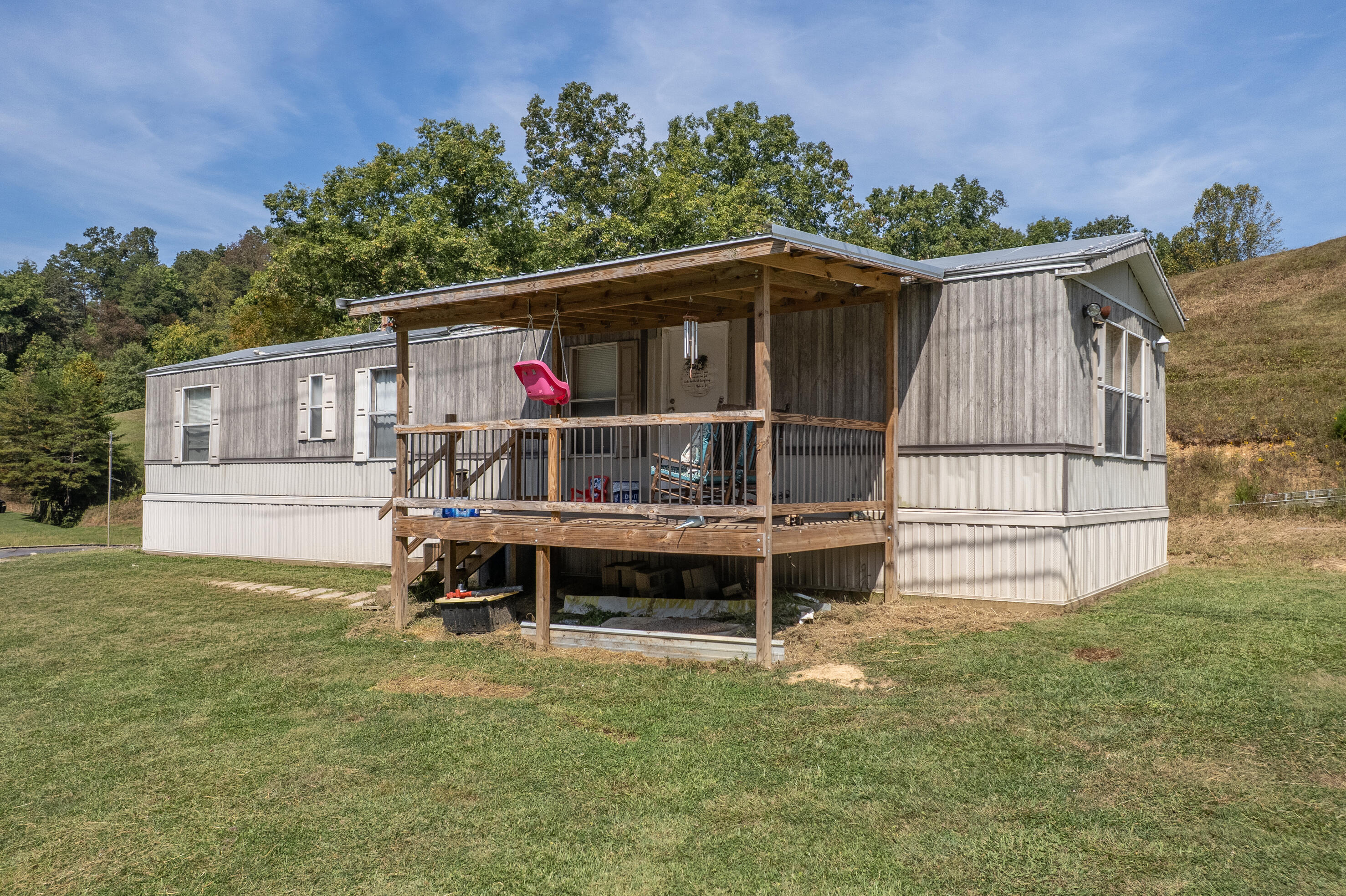 6194 Highway 460 Property Photo 7