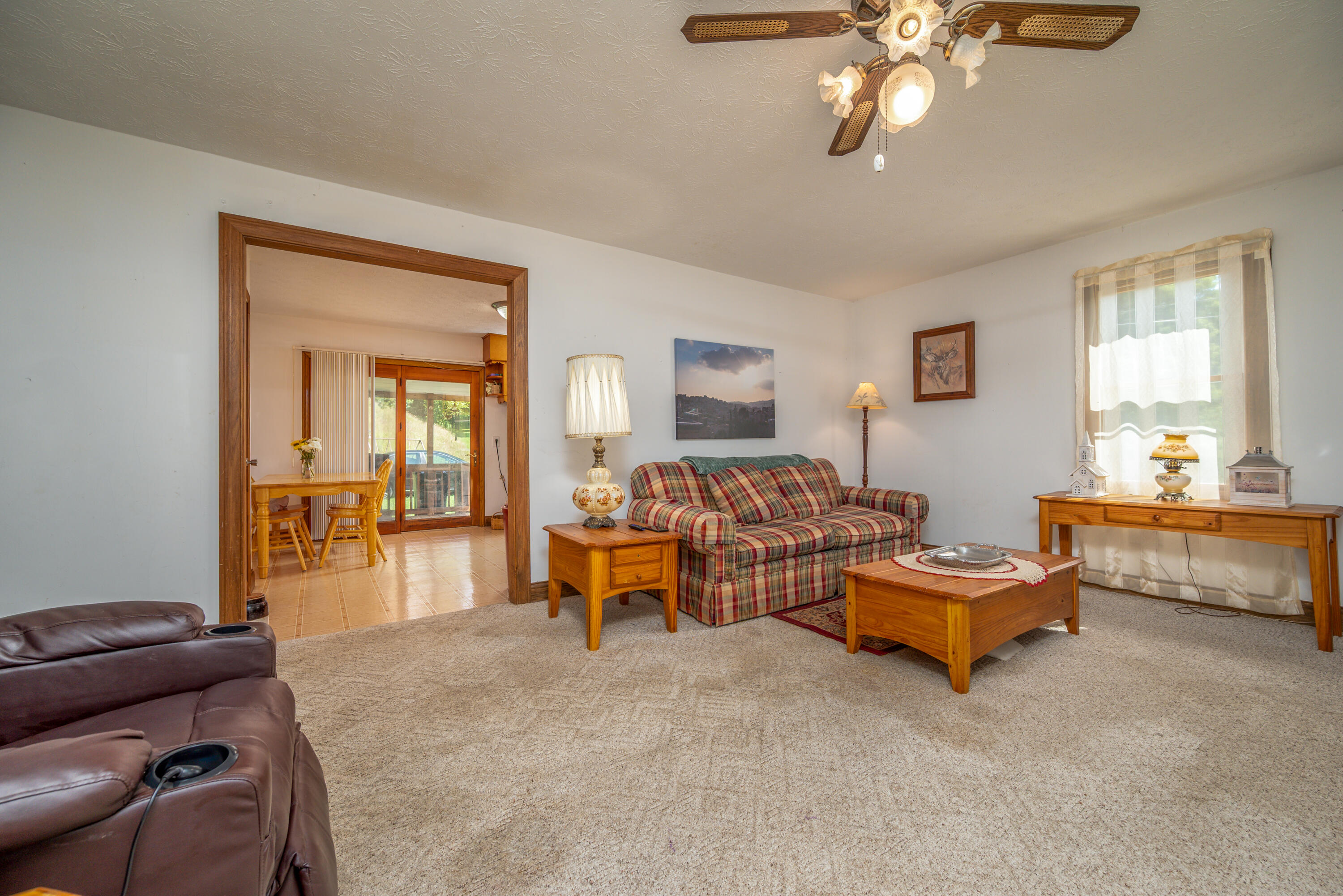 6194 Highway 460 Property Photo 15