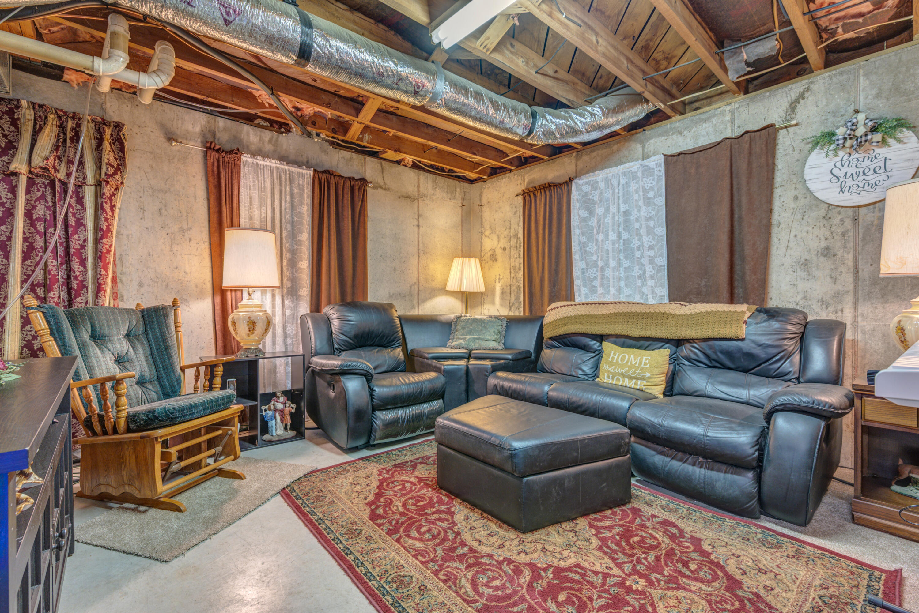 6194 Highway 460 Property Photo 34