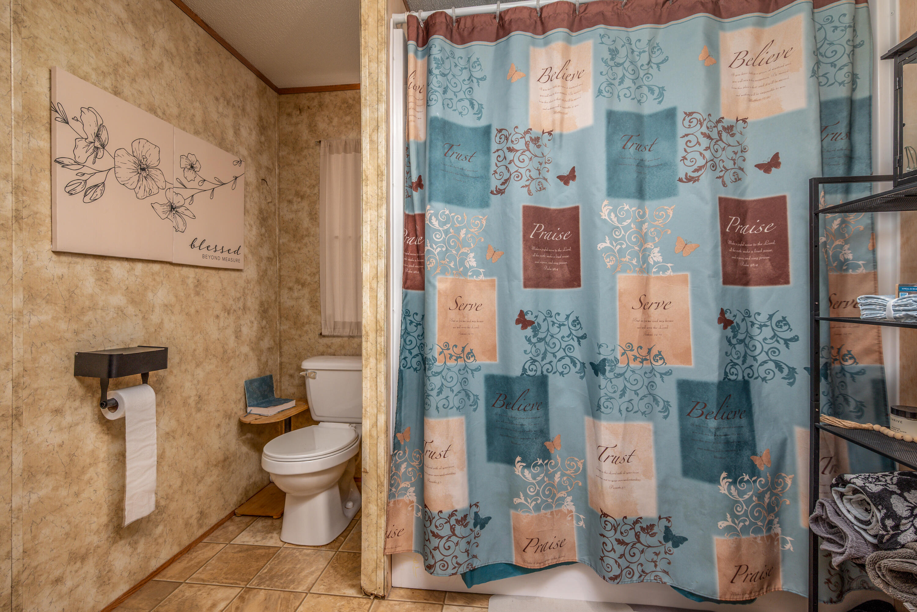 6194 Highway 460 Property Photo 48