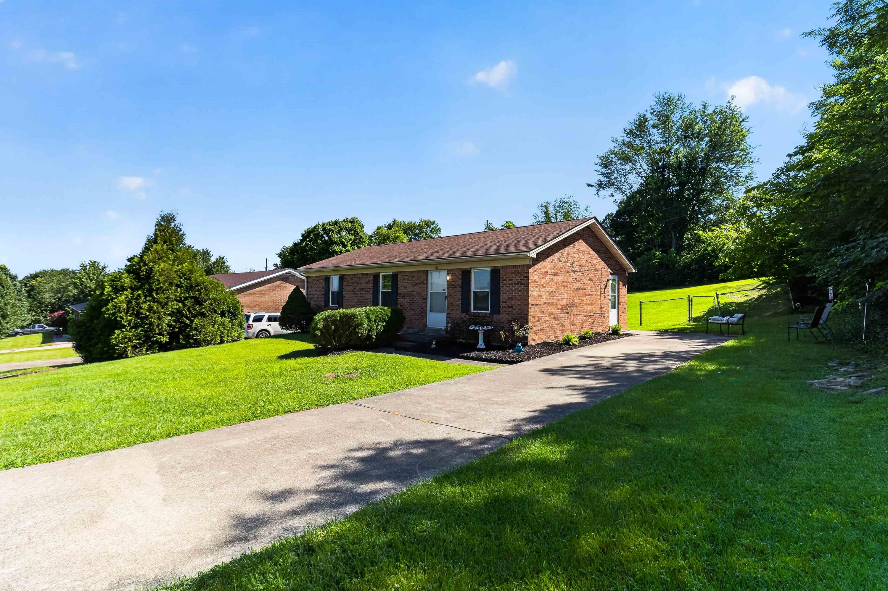 108 Daisey Road Property Photo 2