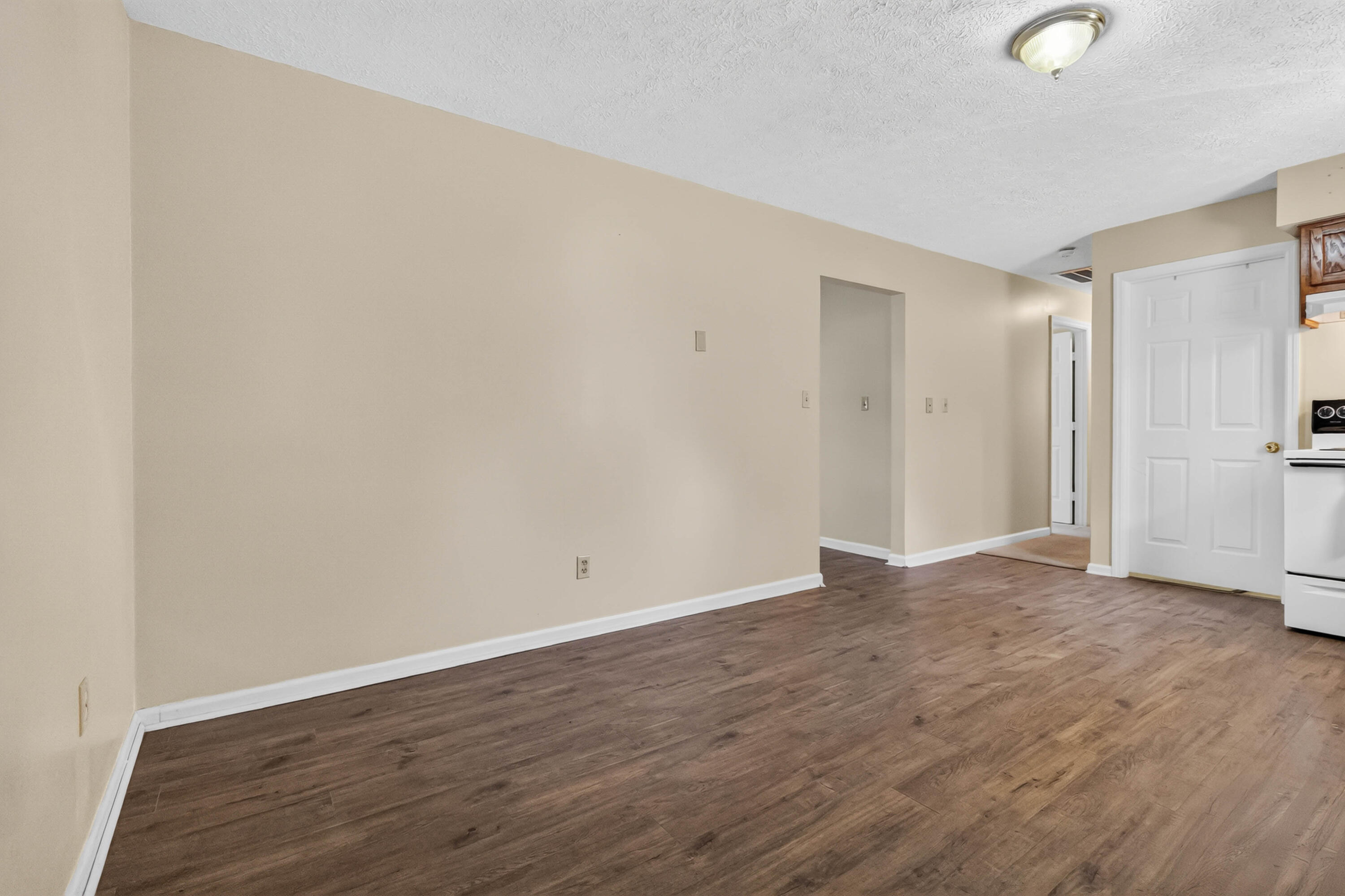 108 Daisey Road Property Photo 7