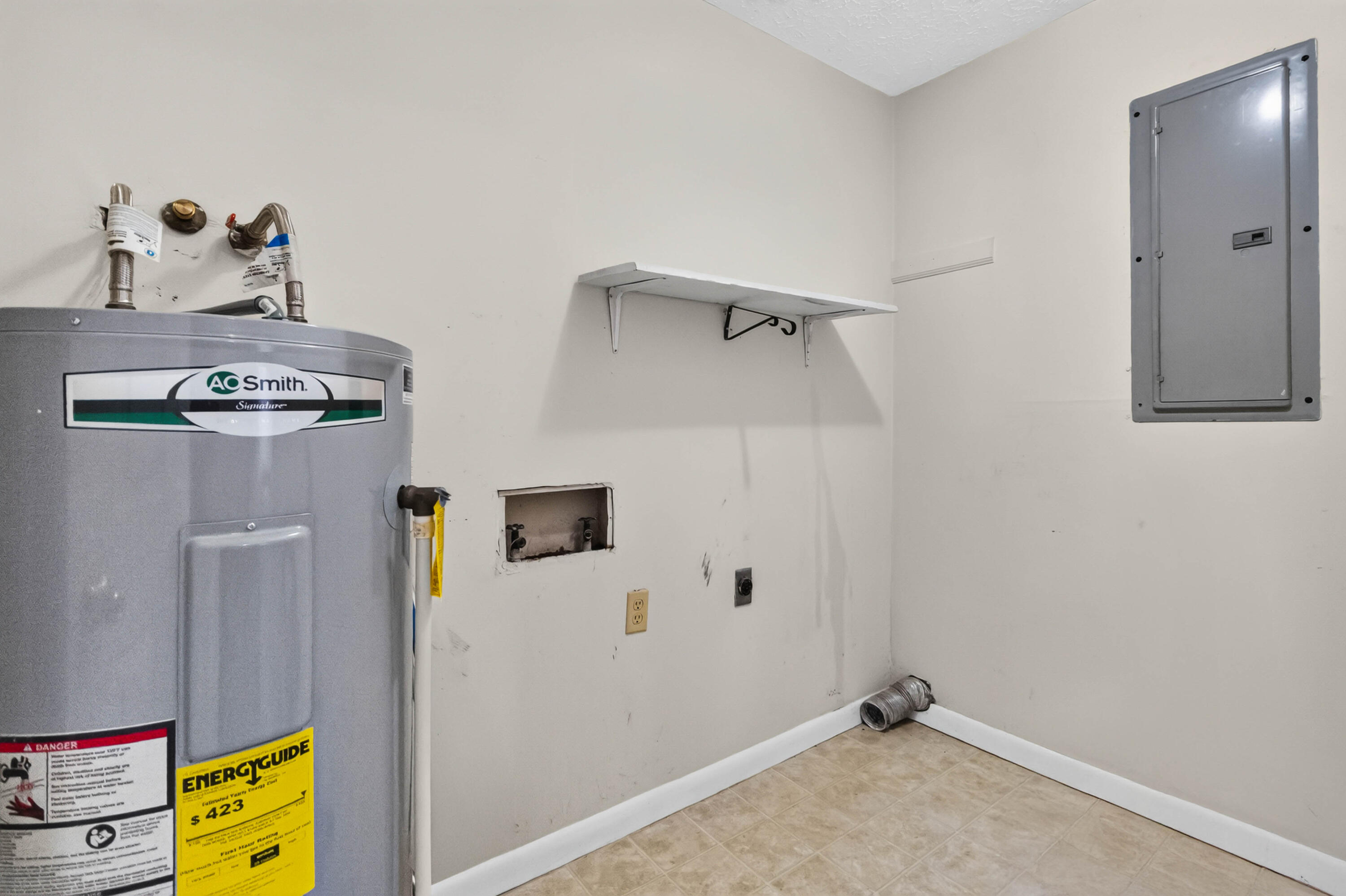 108 Daisey Road Property Photo 11
