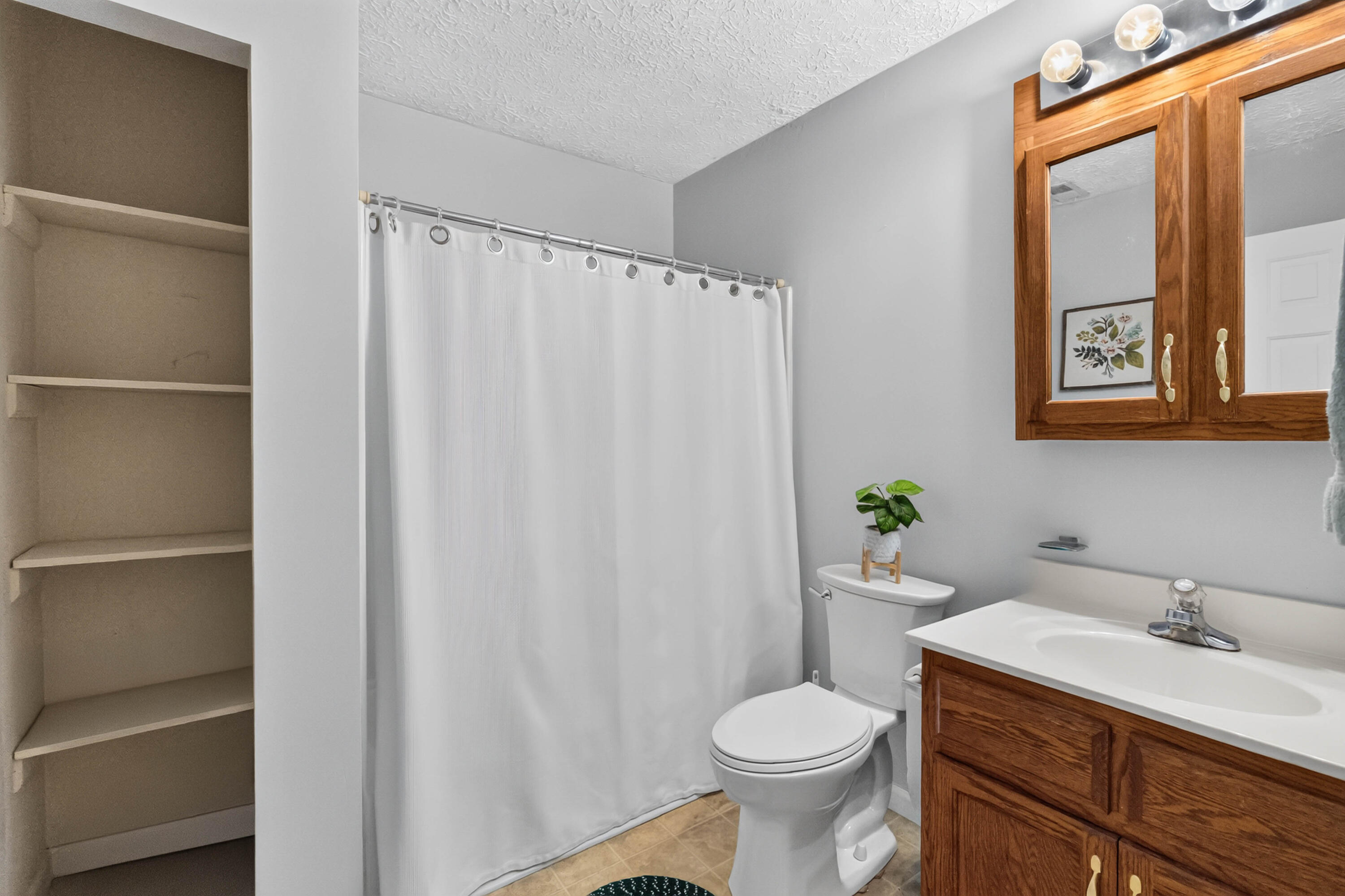 108 Daisey Road Property Photo 14