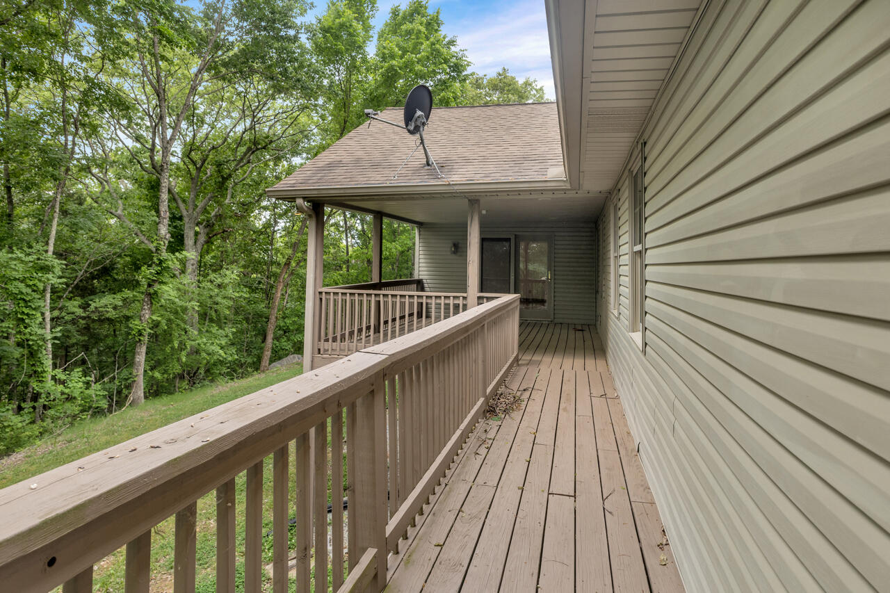 157 Bay Colony Road Property Photo 15