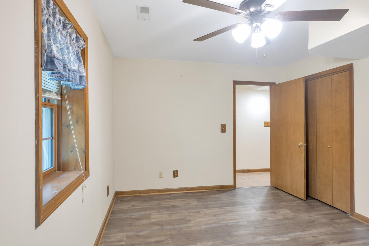 157 Bay Colony Road Property Photo 33