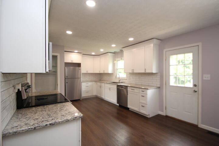512 Hickory Road Property Photo 20