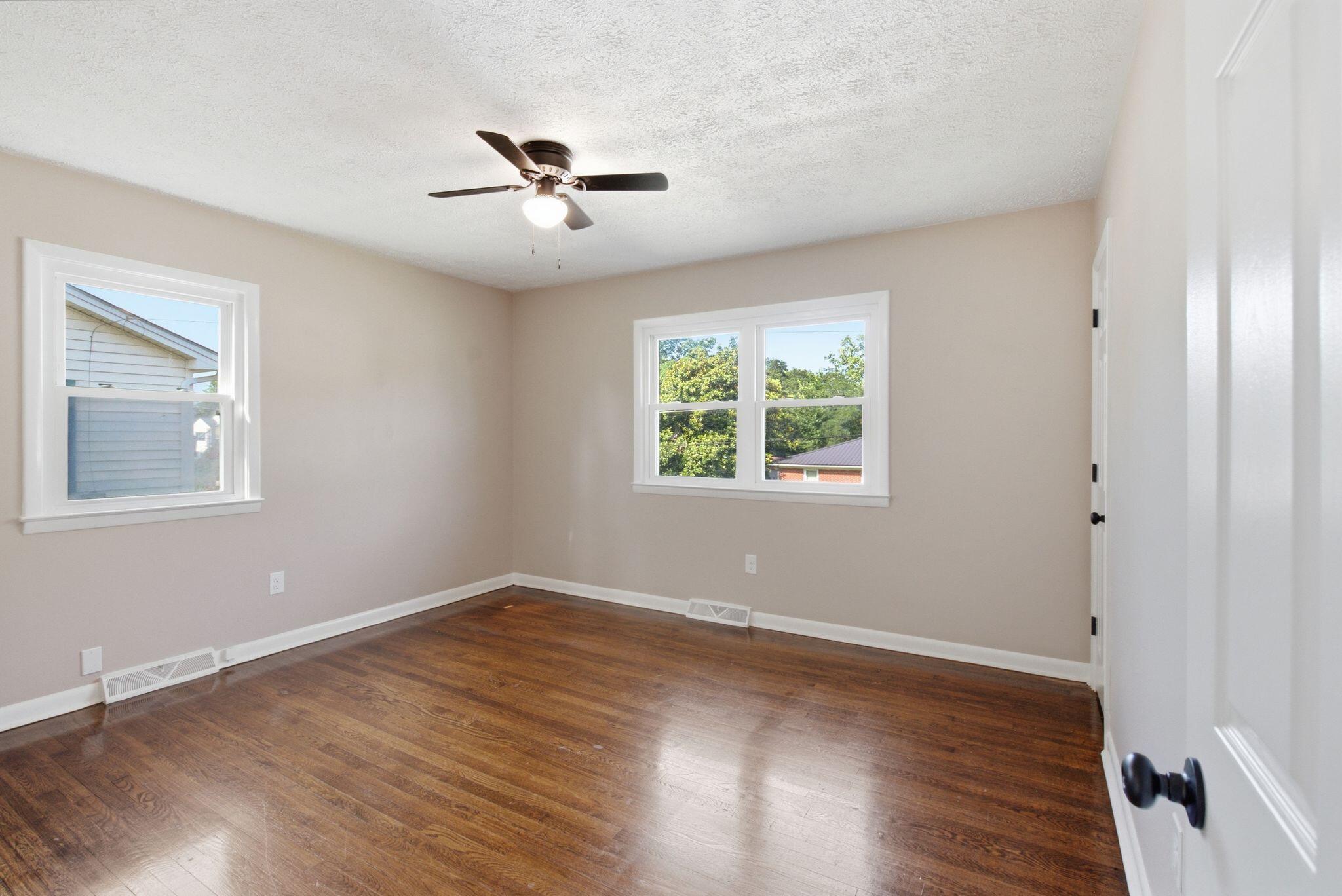 653 Valley Drive Property Photo 15