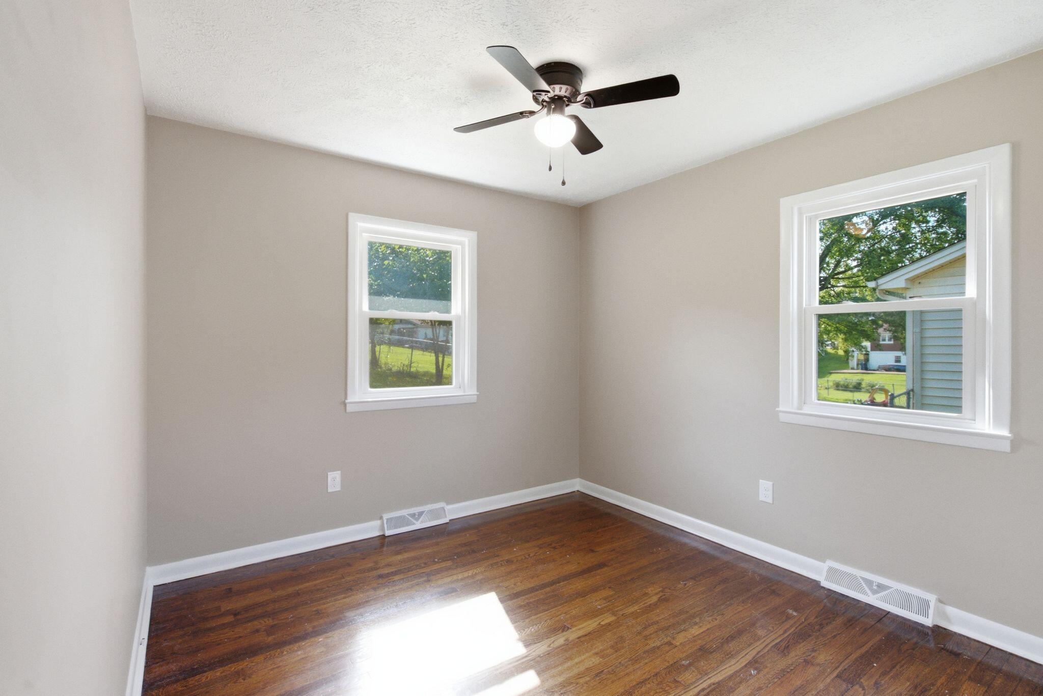 653 Valley Drive Property Photo 21