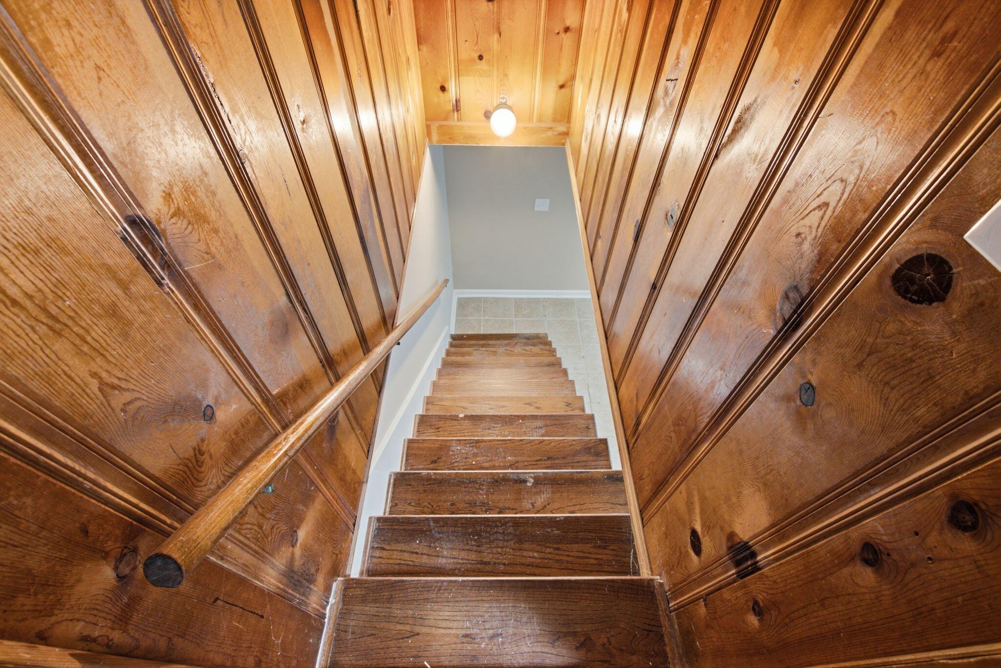 653 Valley Drive Property Photo 23