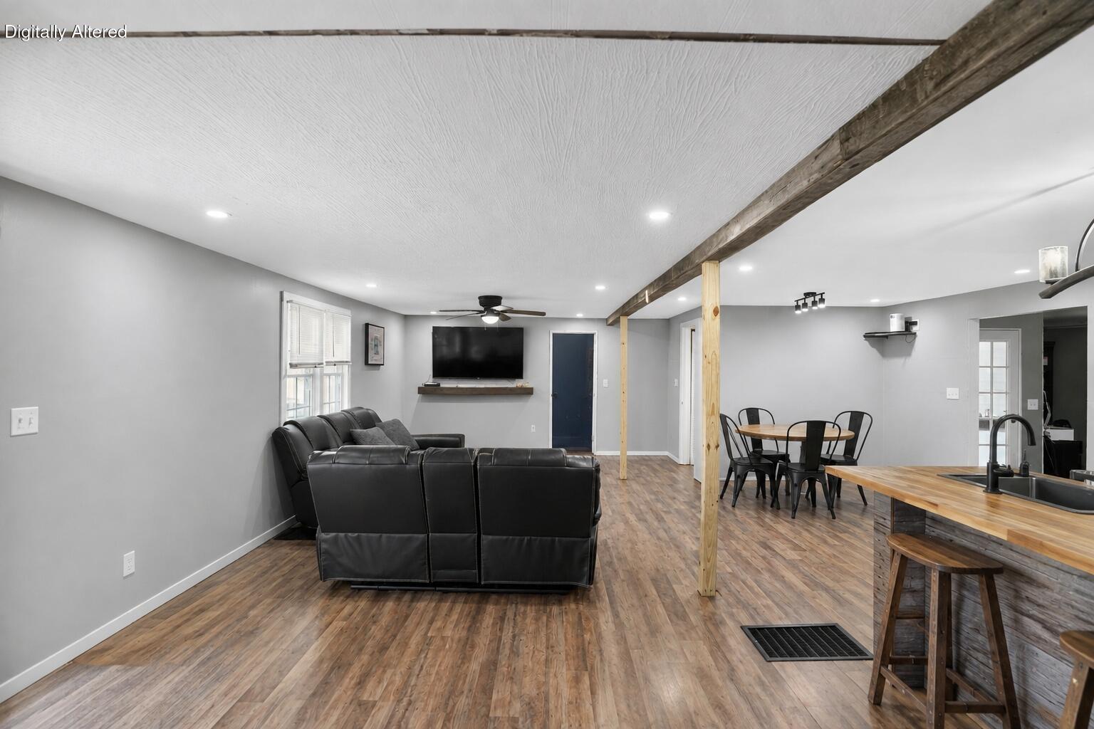 1321 Kays Road Property Photo 11