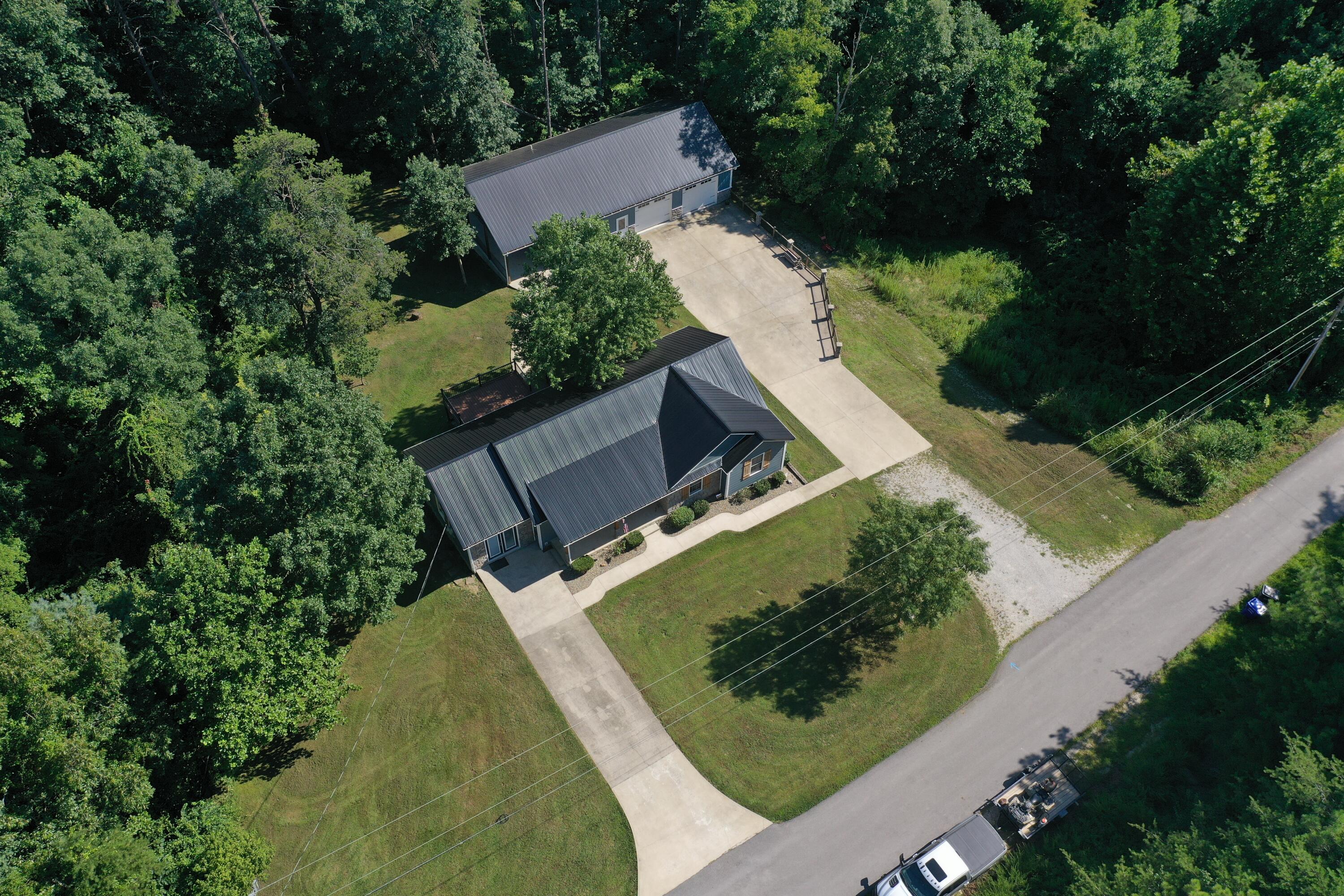 285 Evergreen Drive Property Photo 5