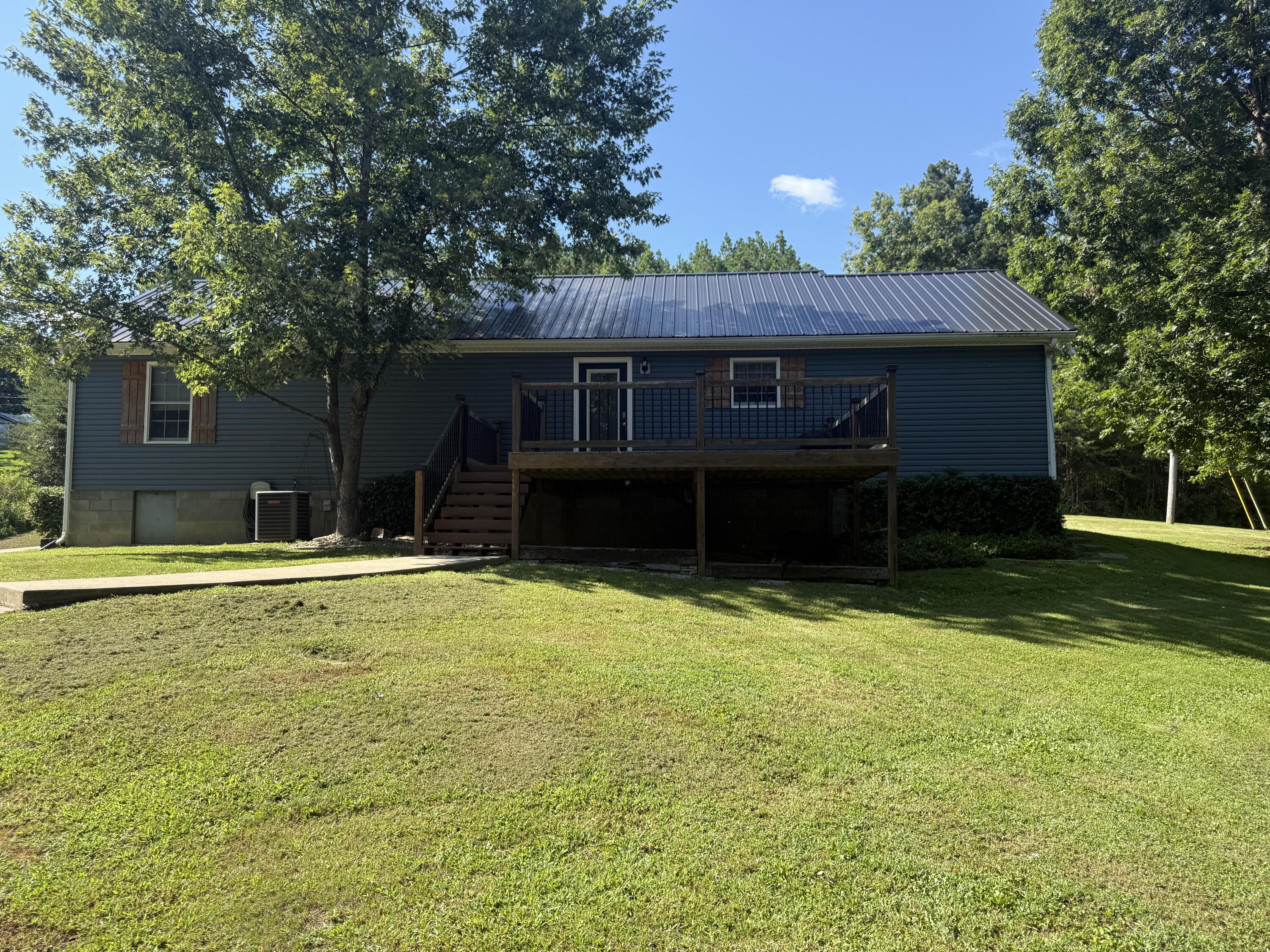 285 Evergreen Drive Property Photo 18