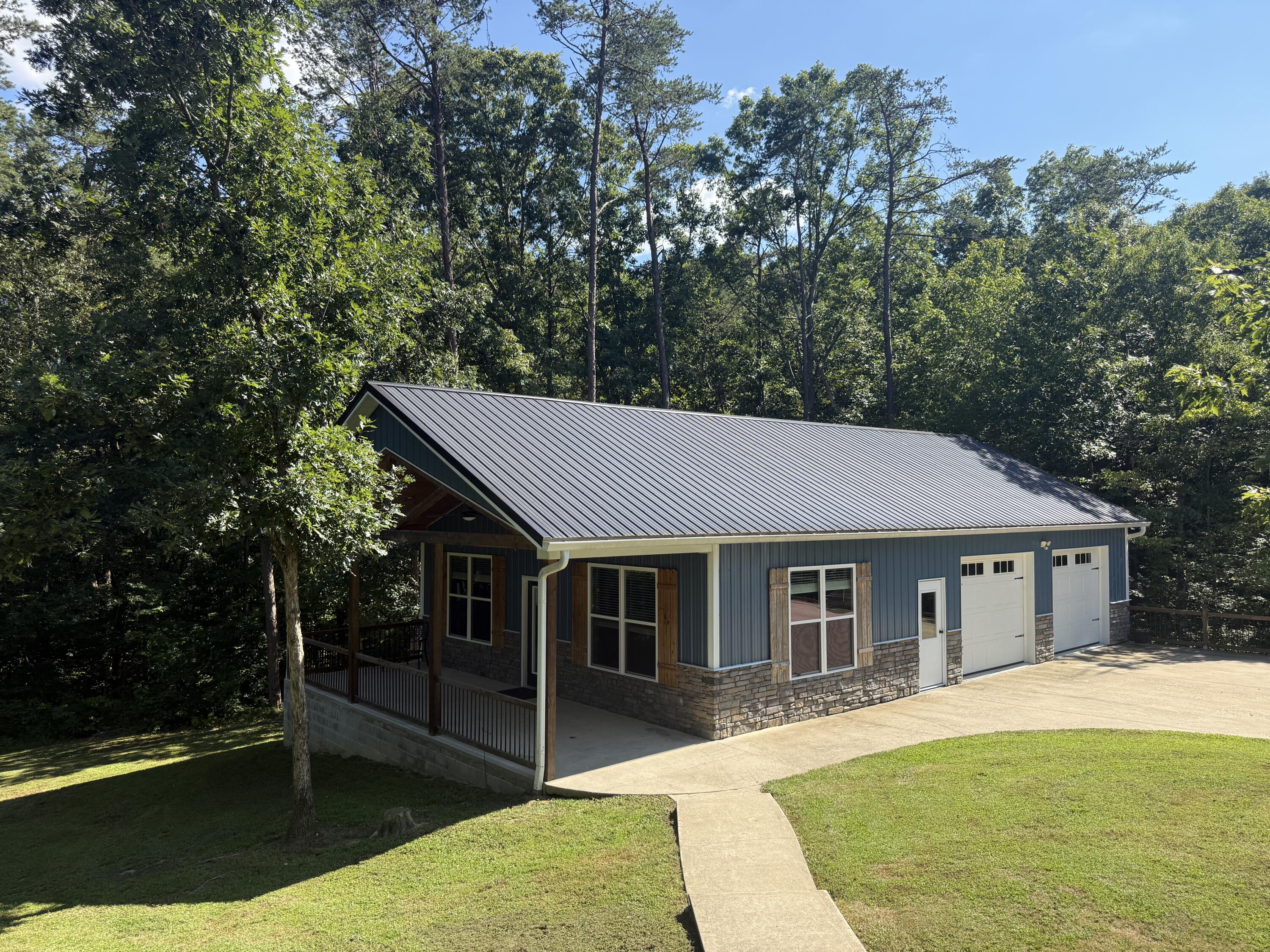 285 Evergreen Drive Property Photo 42